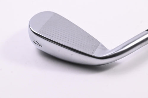 Mizuno JPX 925 Hot Metal #4 Iron / 19 Degree / Regular Flex UST Recoil Dart 90