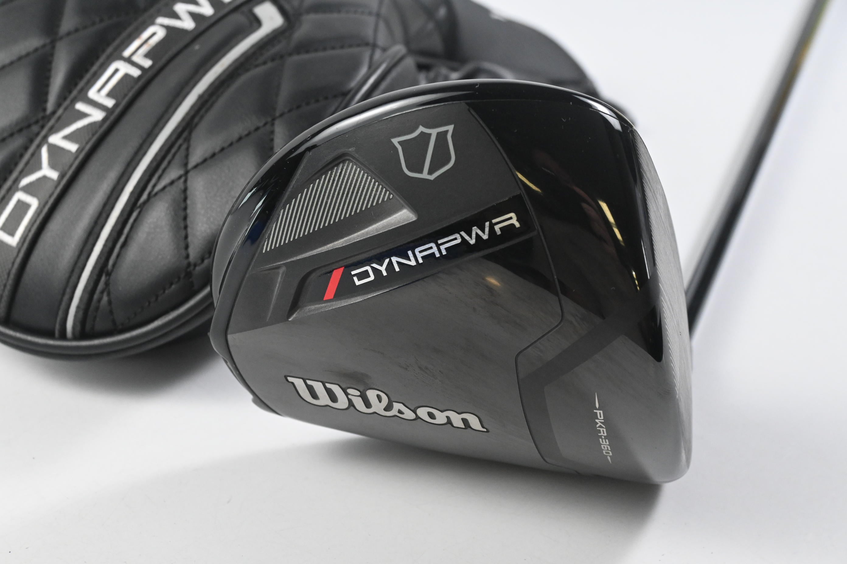 Wilson DYNAPWR 2025 Max Driver / 10.5 Degree / Regular Flex UST LIN-Q M40X 5