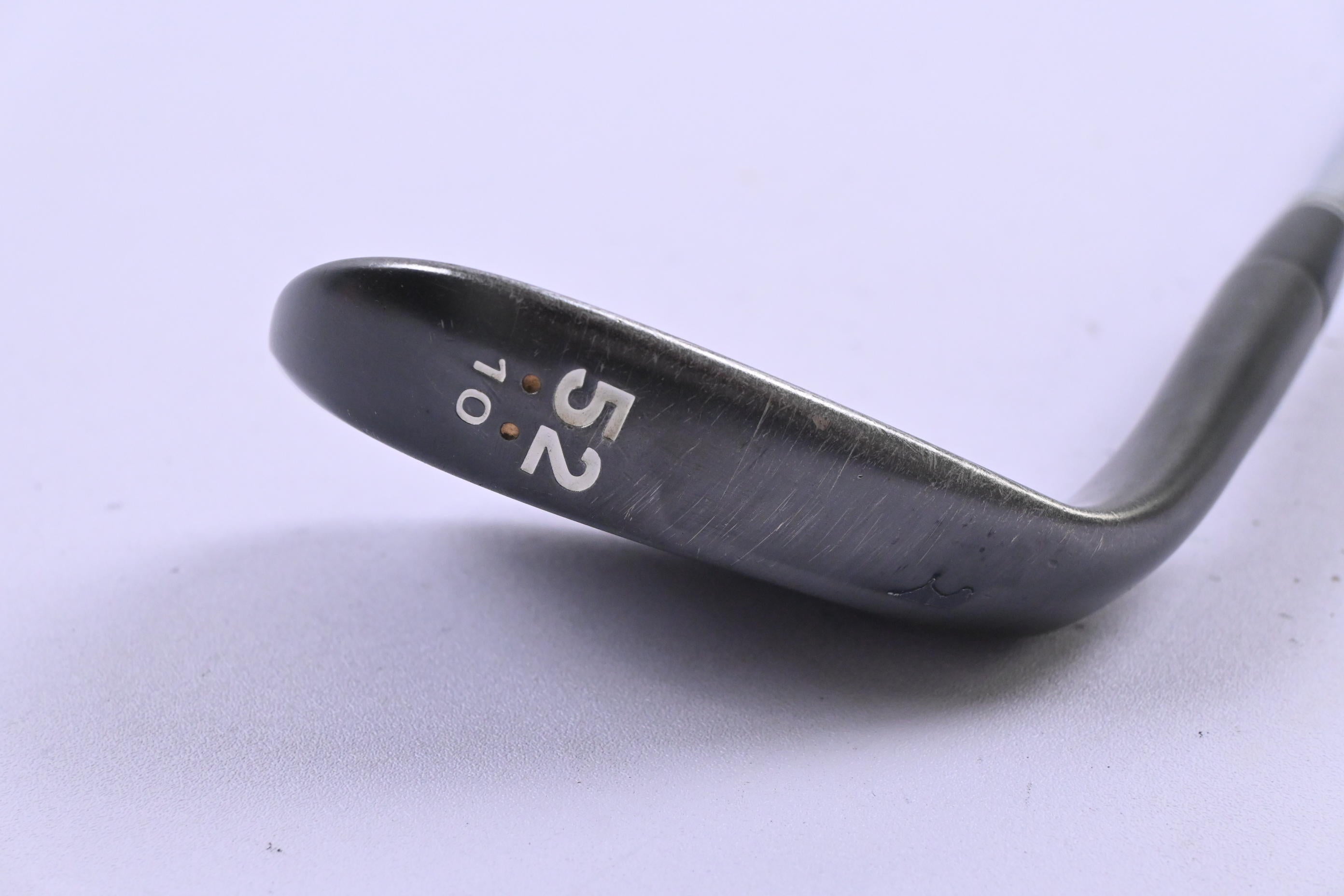 Cleveland 588 RTX Gap Wedge / 52 Degree / Wedge Flex Dynamic Gold Shaft