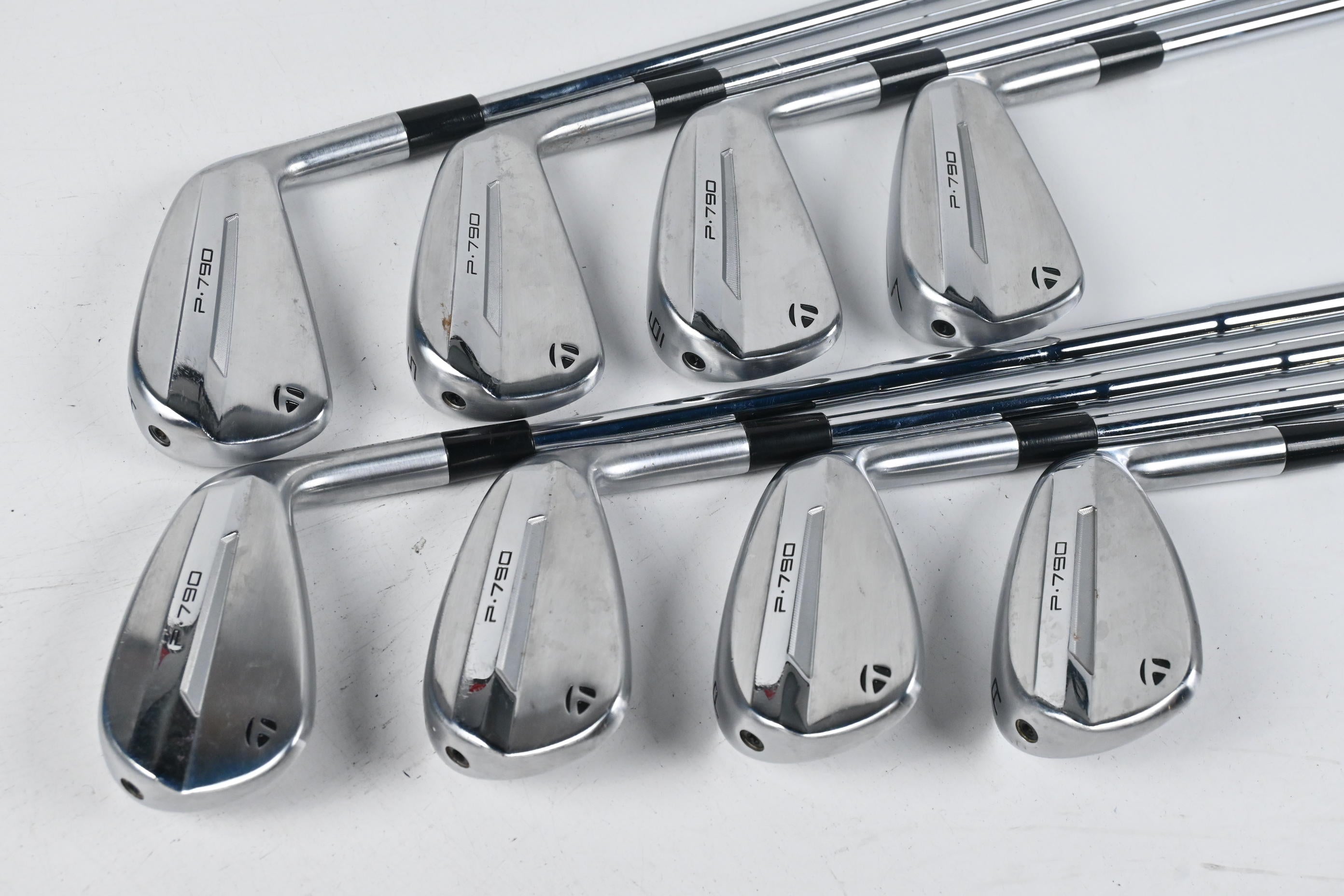 Taylormade P790 2025 Irons / 4-PW+GW / X-Flex Dynamic Gold Mid X100 115 Shafts