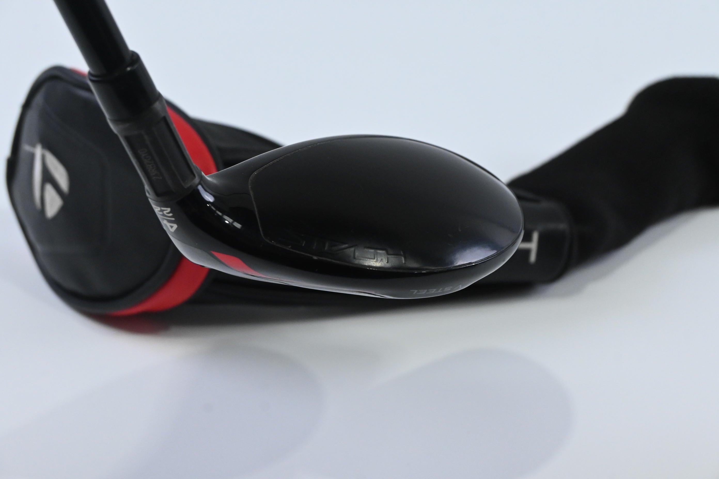 Taylormade Stealth #4 Hybrid / 22 Degree / Stiff Flex Fujikura Ventus Red 7 Shaft