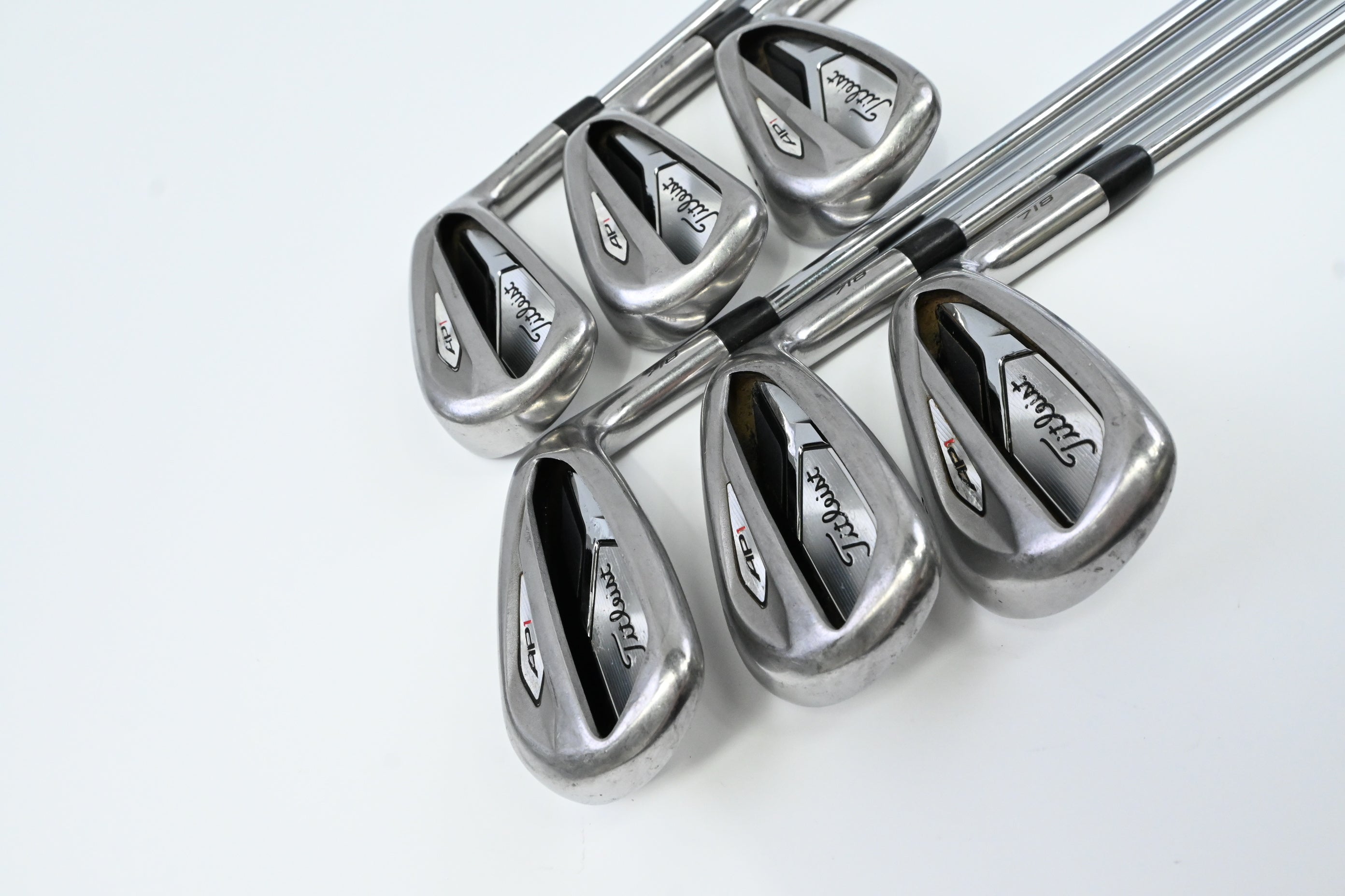Titleist 718 AP1 Irons / 6-PW+GW / Regular Flex AMT Red Shafts