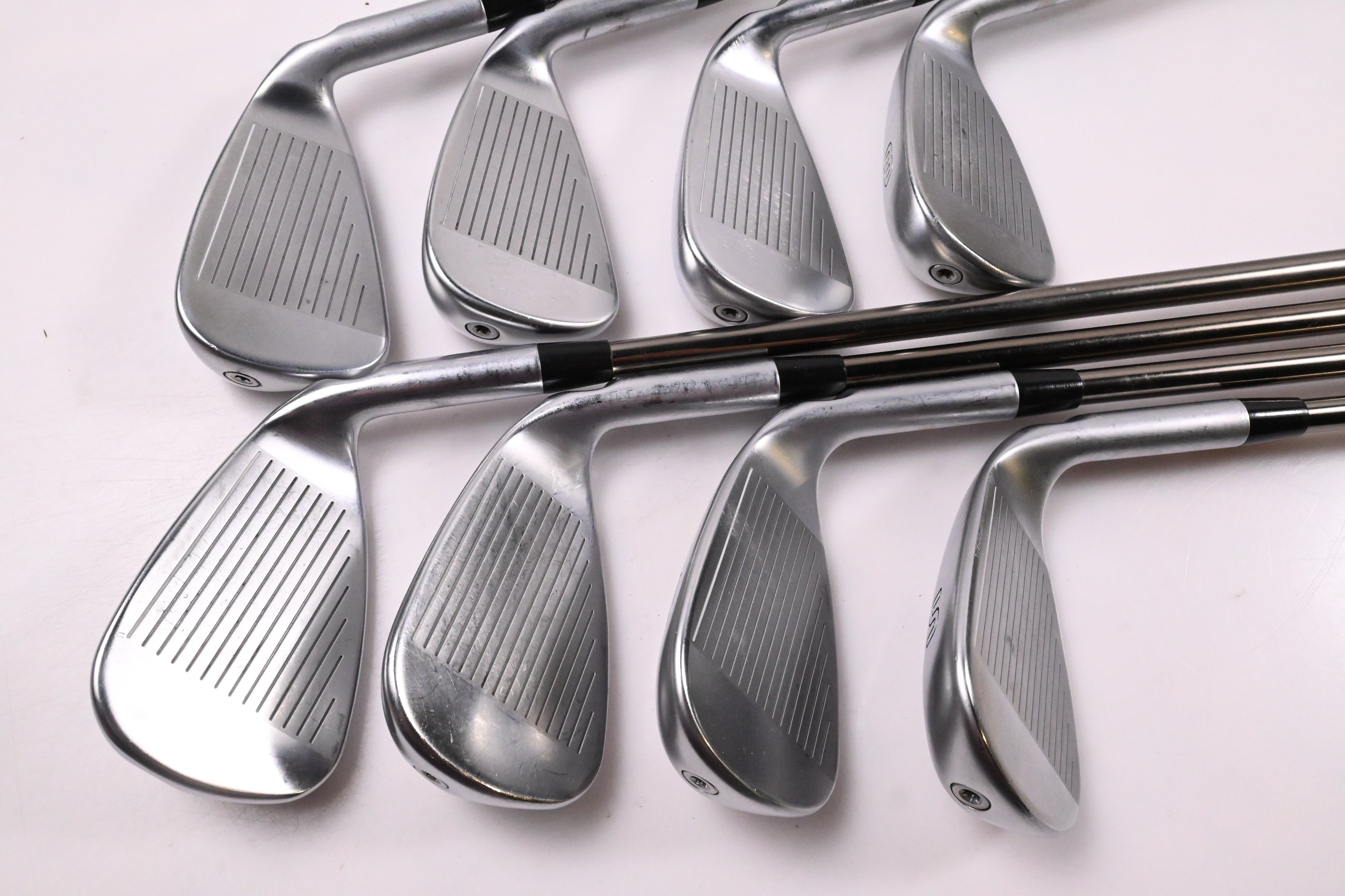 Left Hand Ping G700 Irons / 5-PW+GW+SW / Black Dot / Regular Flex UST Recoil ES