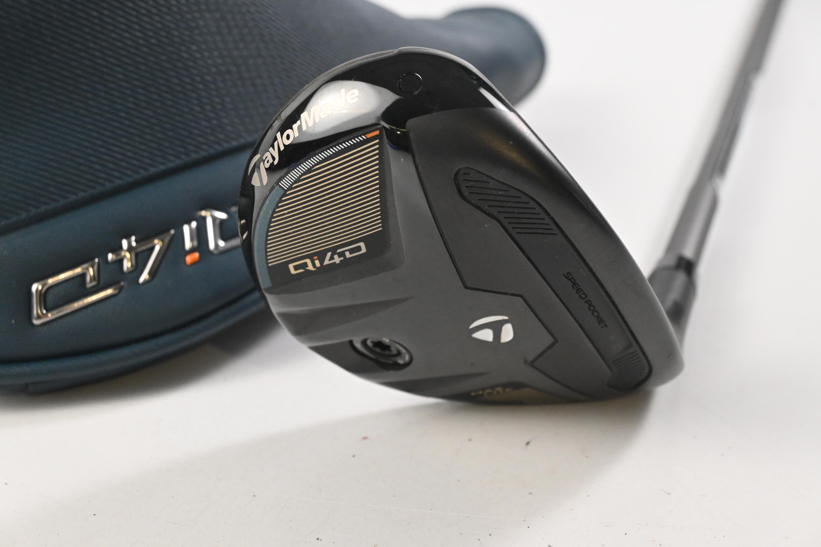 Taylormade Qi4D Max Lite #5 Hybrid / 26 Degree / Senior Flex REAX 45 Shaft