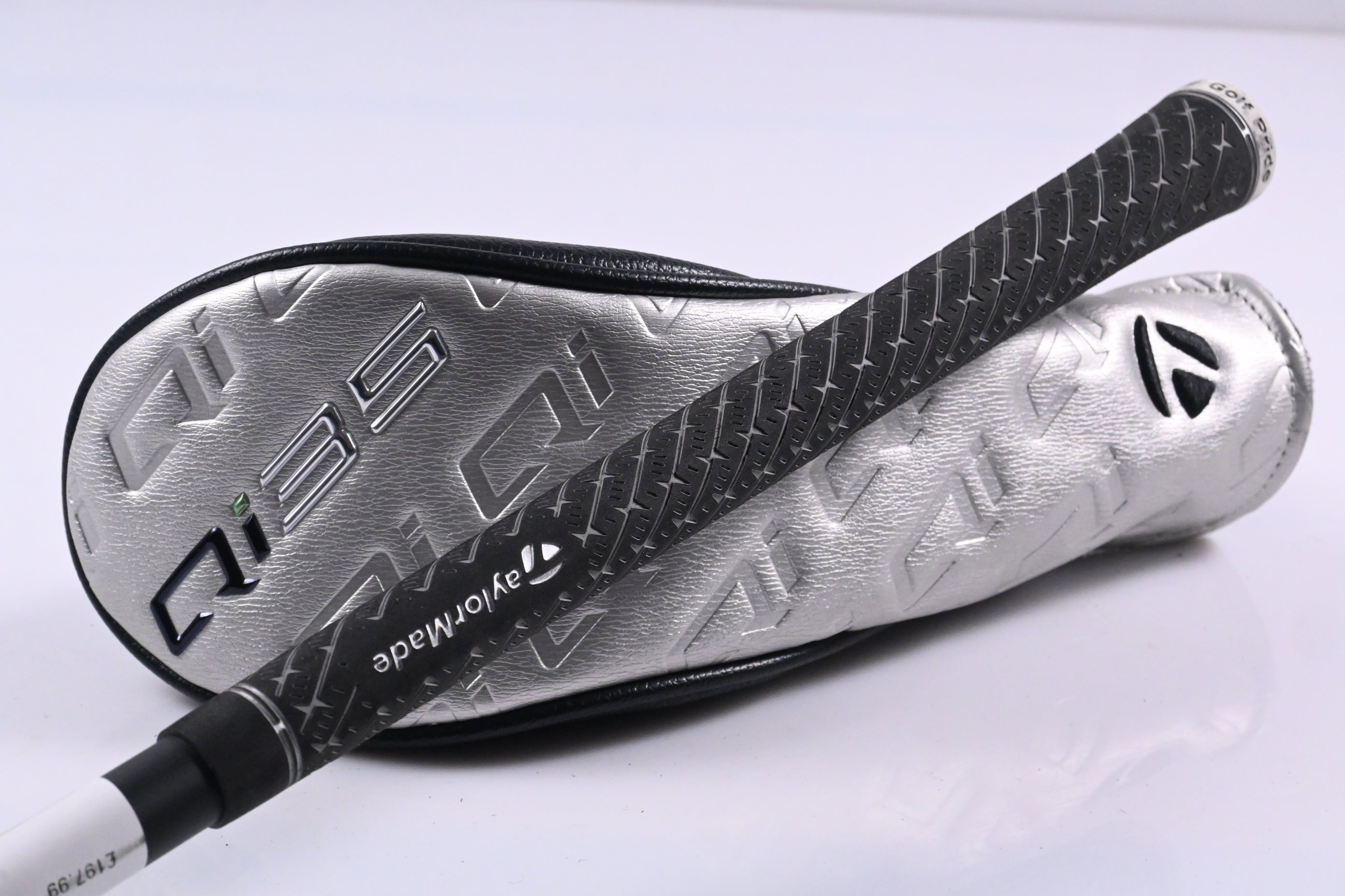 Taylormade Qi35 Max Lite #5 Hybrid / 27 Degree / Senior Flex Vanquish 5 Shaft