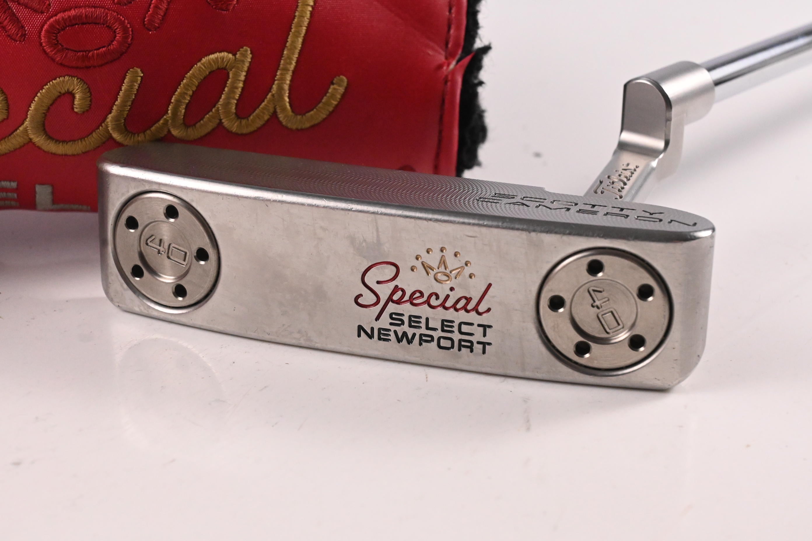 Scotty Cameron Special Select Newport Putter / 33 Inch