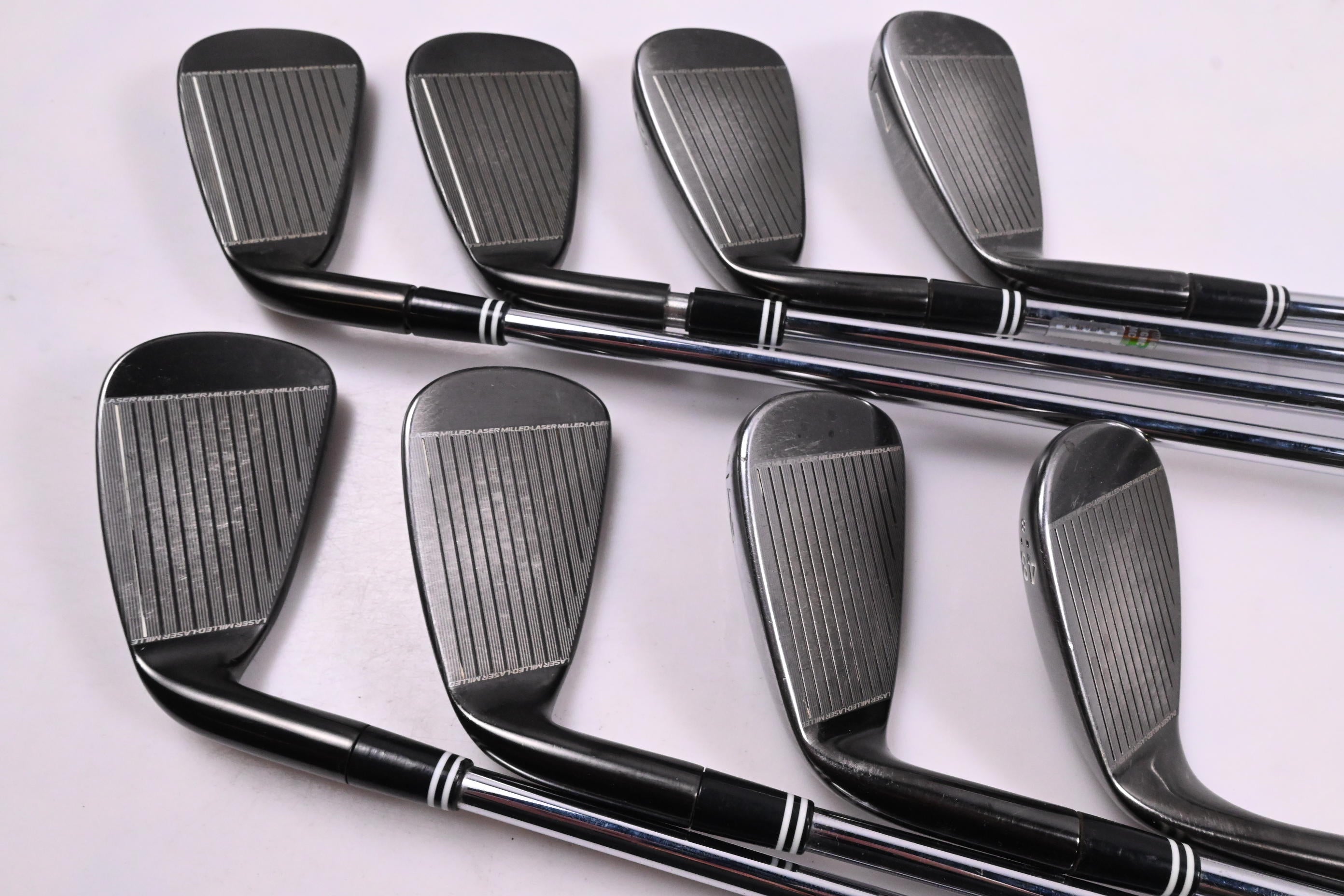 Cleveland CG16 Black Pearl Irons / 4-PW+48° / Regular Flex Traction 85 Shafts
