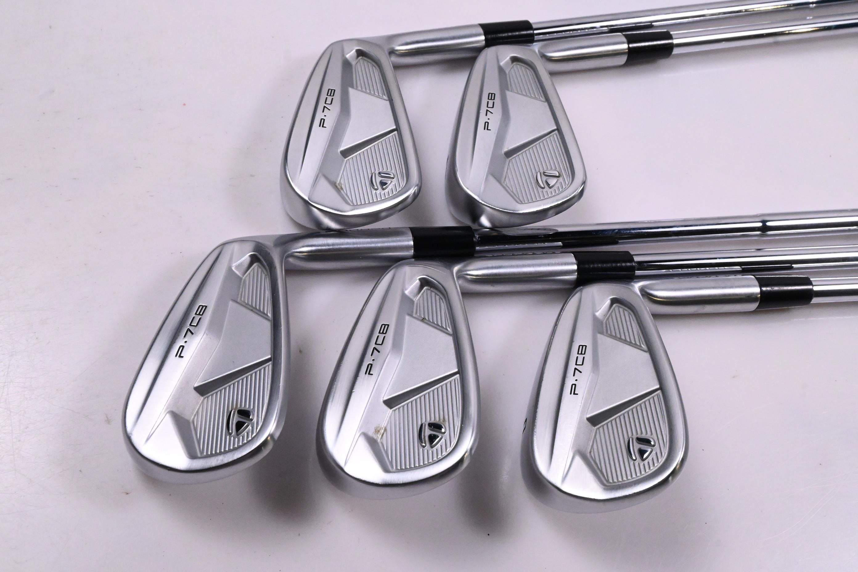Taylormade P.7CB Irons / 6-PW / Stiff Flex Dynamic Gold Mid 115 S300 Shafts