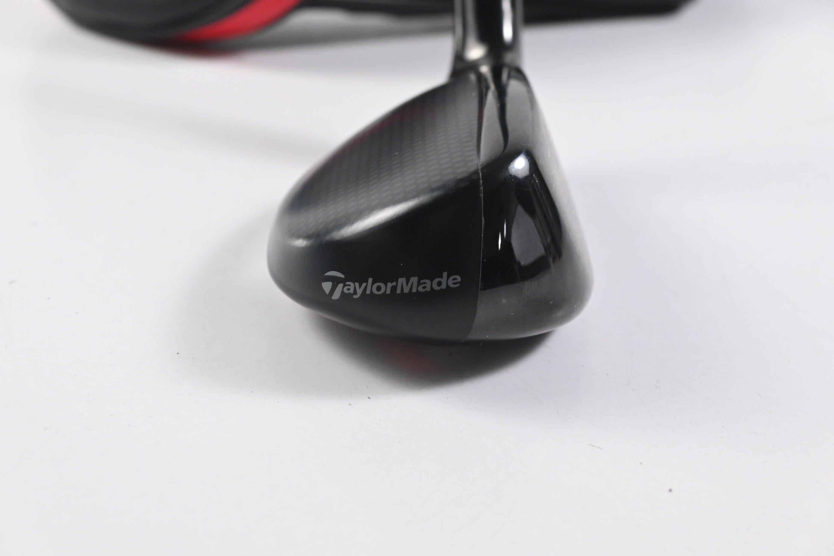 Taylormade Stealth Plus #3 Hybrid / 19.5 Degree / Stiff Flex Hzrdus Smoke RDX 80