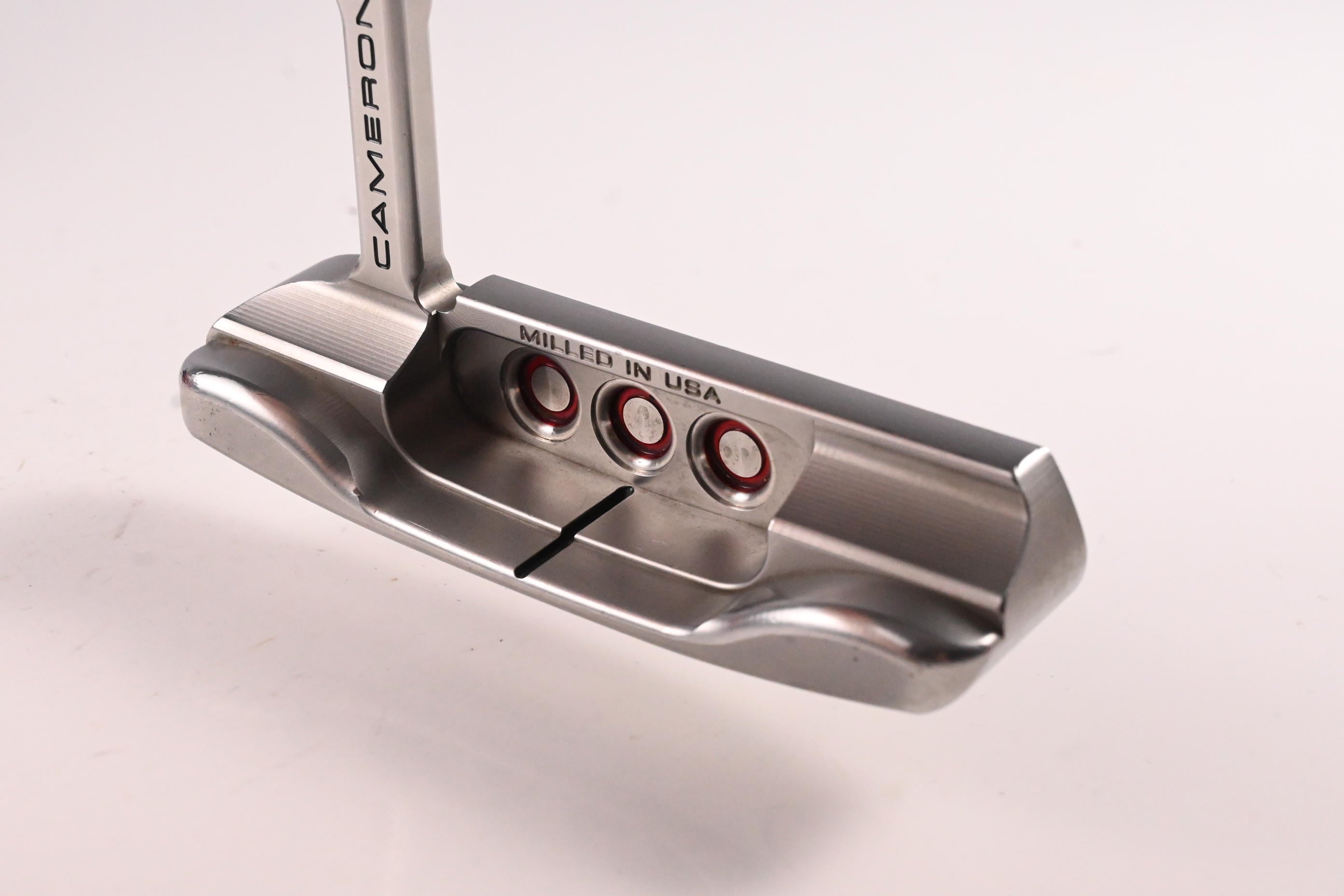 Scotty Cameron Special Select Newport Putter / 33 Inch