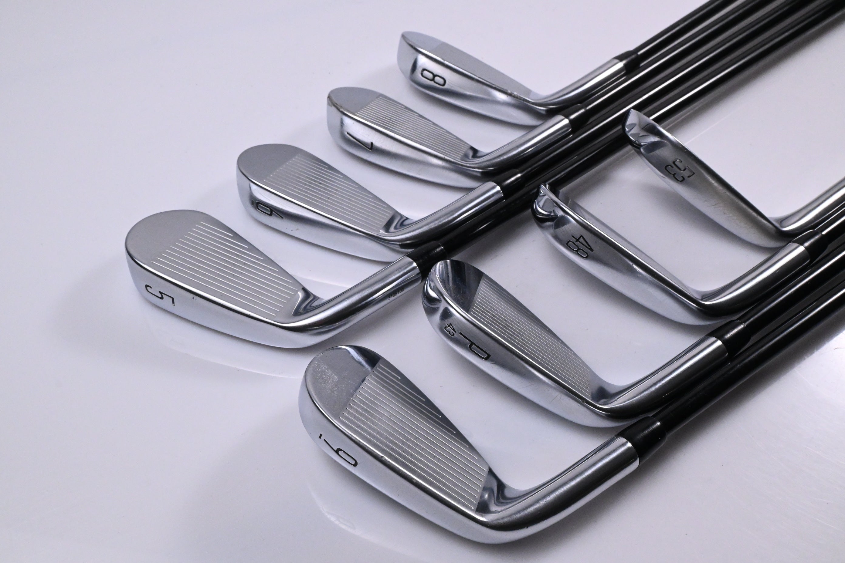 Titleist T350 Irons / 5-PW+48+53 / Regular Flex Tensei AV Red AM(2) Shafts