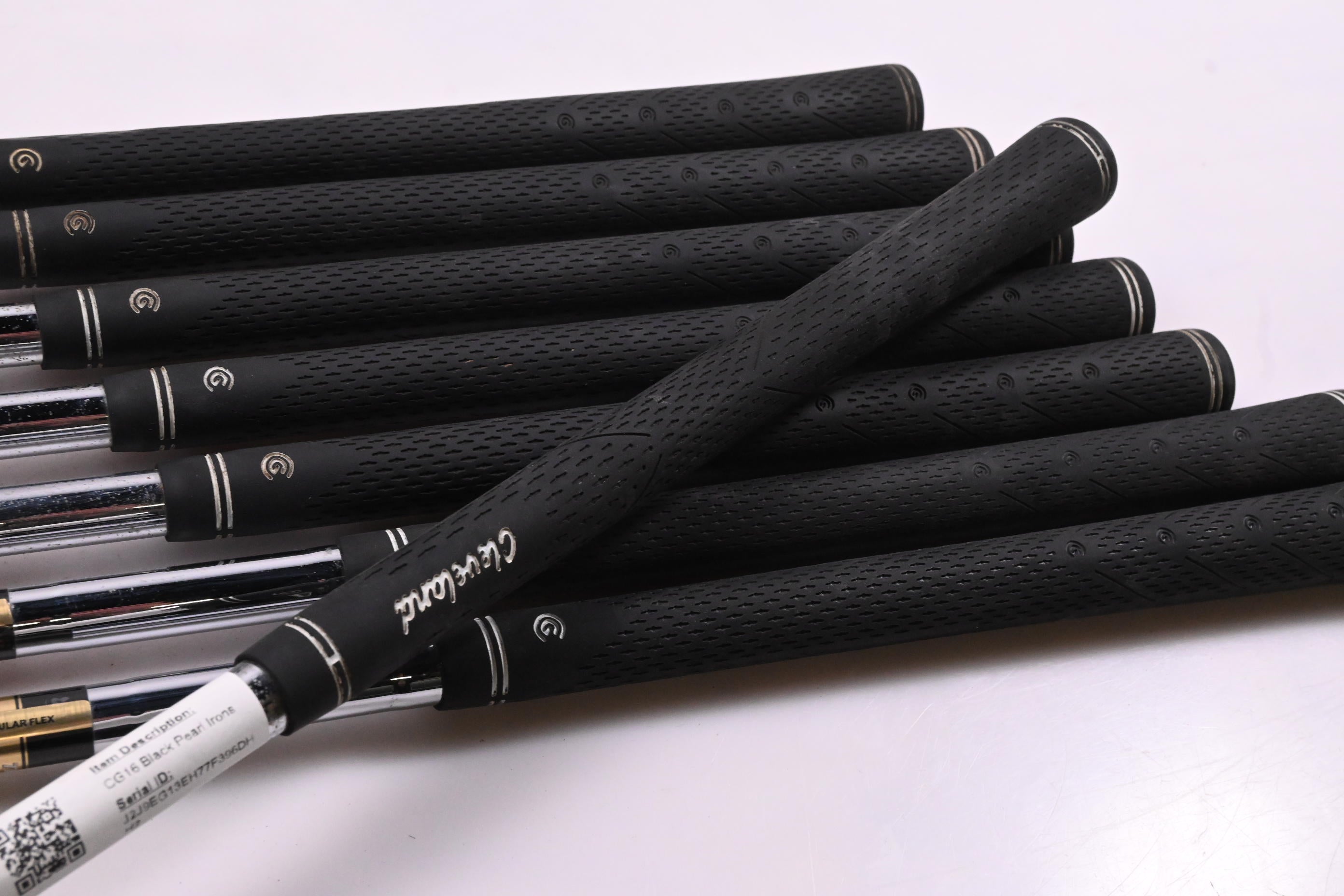 Cleveland CG16 Black Pearl Irons / 4-PW+48° / Regular Flex Traction 85 Shafts