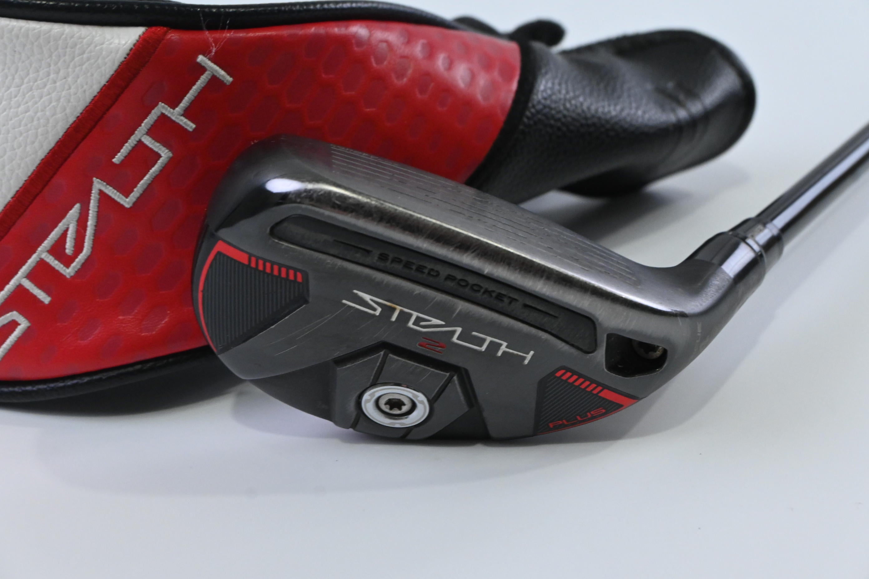 Taylormade Stealth 2 Plus #4 Hybrid / 22 Degree / Regular Flex Kai'li Red 75