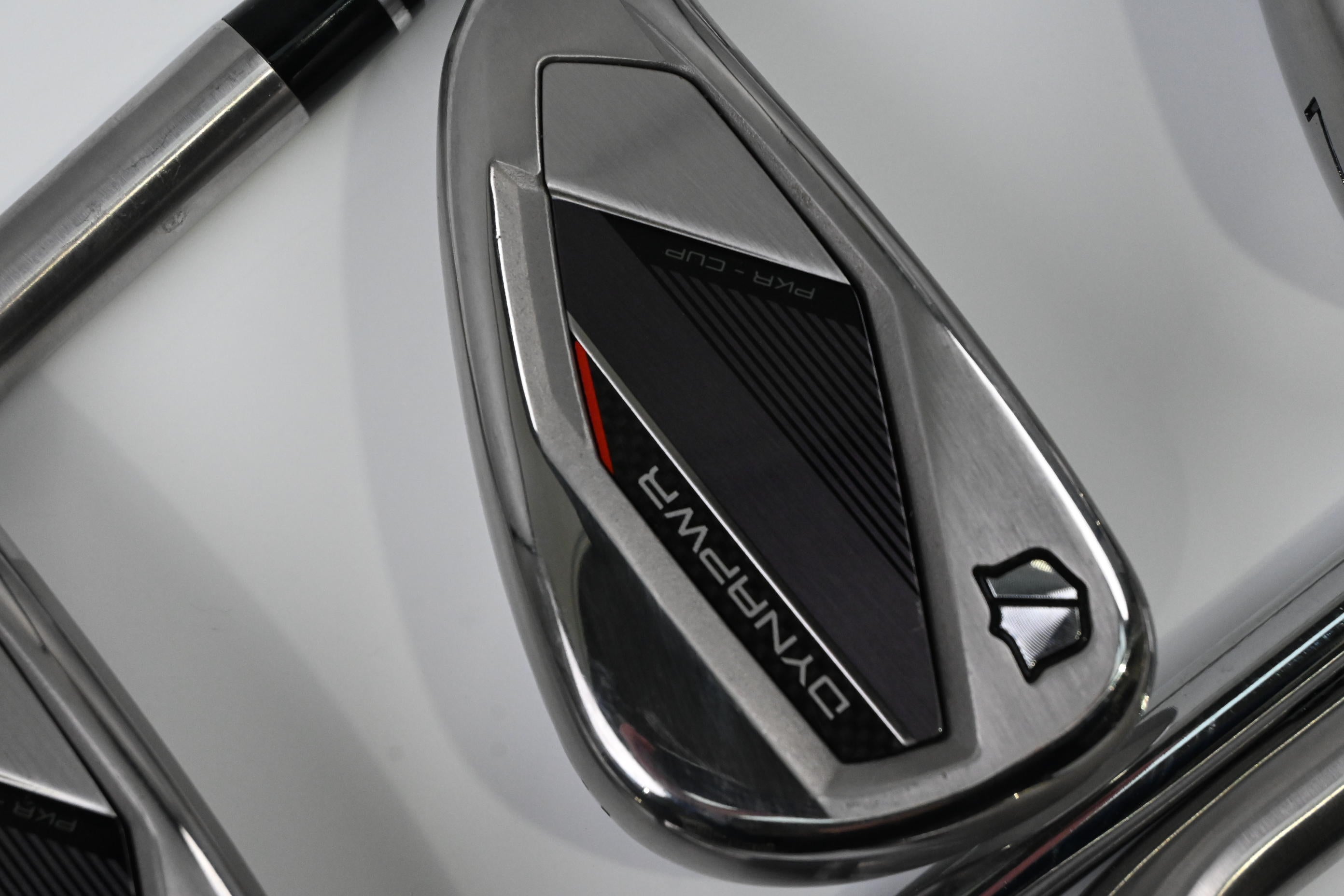 Wilson DYNAPWR Irons / 5-PW / Regular Flex KBS Max Ultralite Shafts