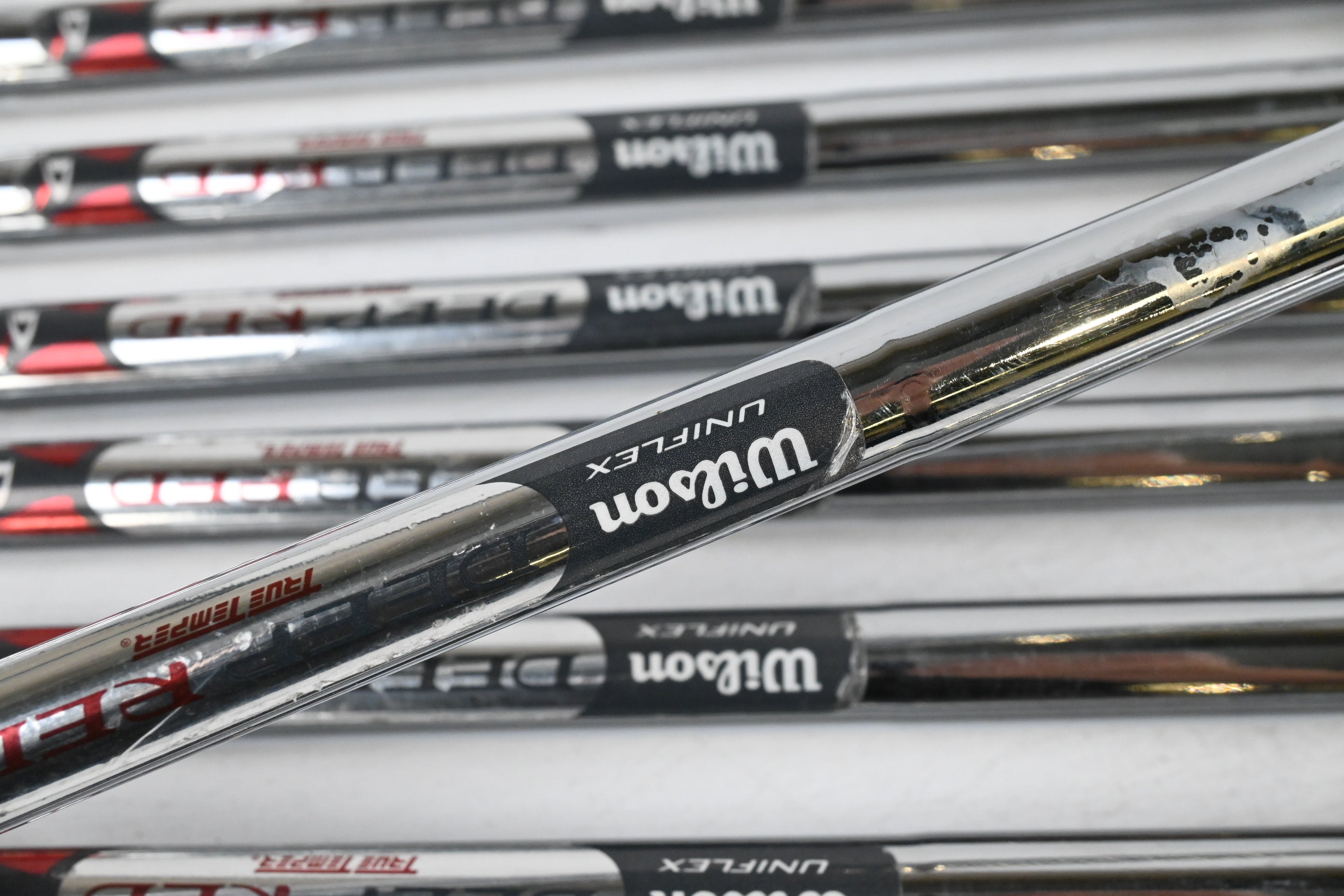 Wilson Deep Red Maxx Irons / 4-PW+SW / Uniflex Wilson Deep Red Shafts