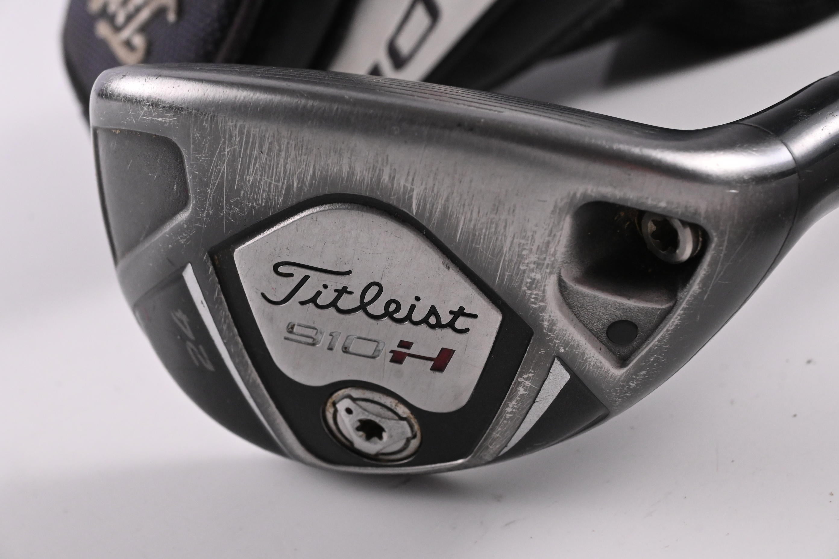 Ladies Titleist 910H #5 Hybrid / 24 Degree / Ladies Flex Bassara 50 Shaft