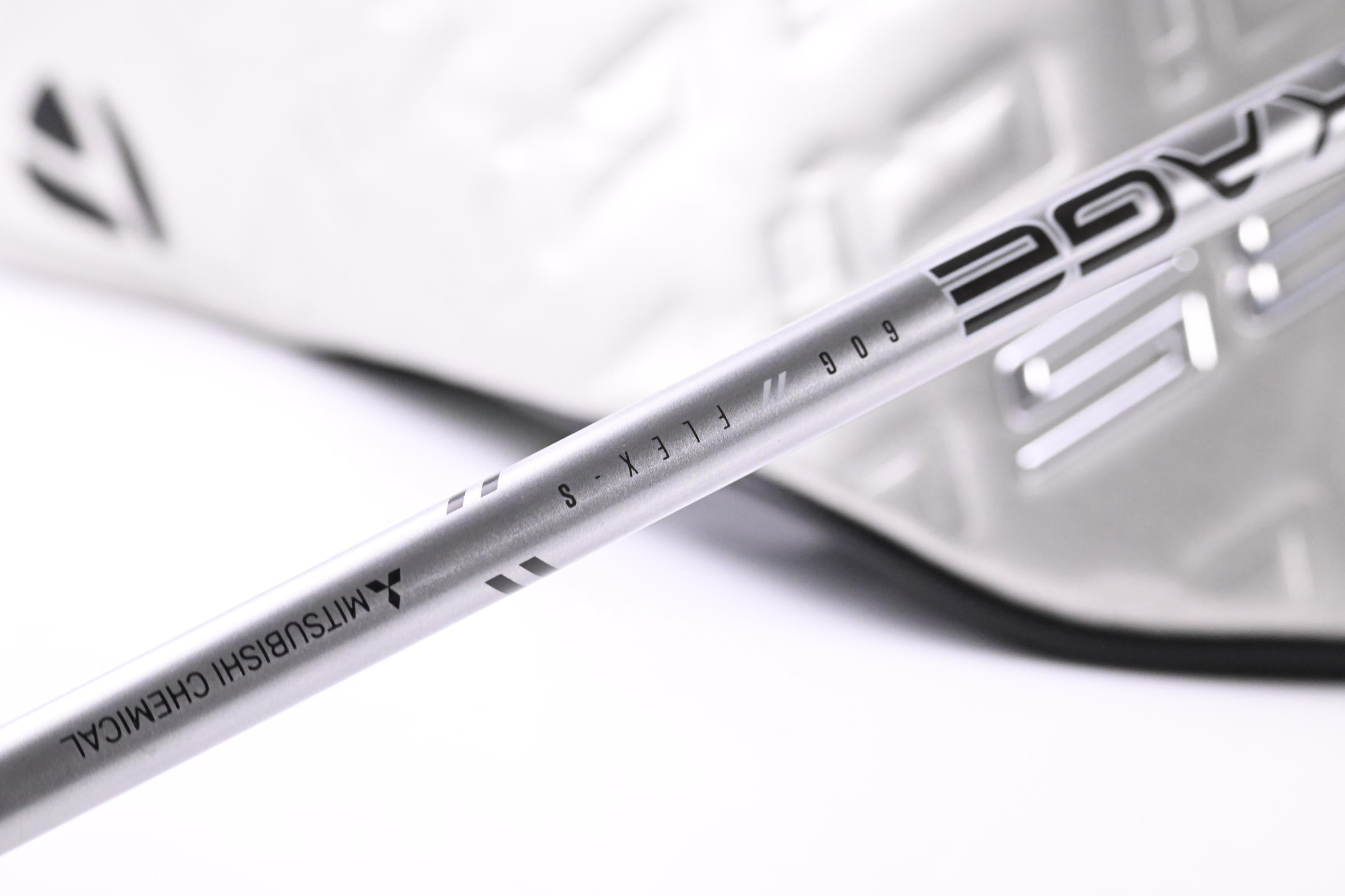 Taylormade Qi35 Driver / 10.5 Degree / Stiff Flex Kugo Kage 60 Shaft