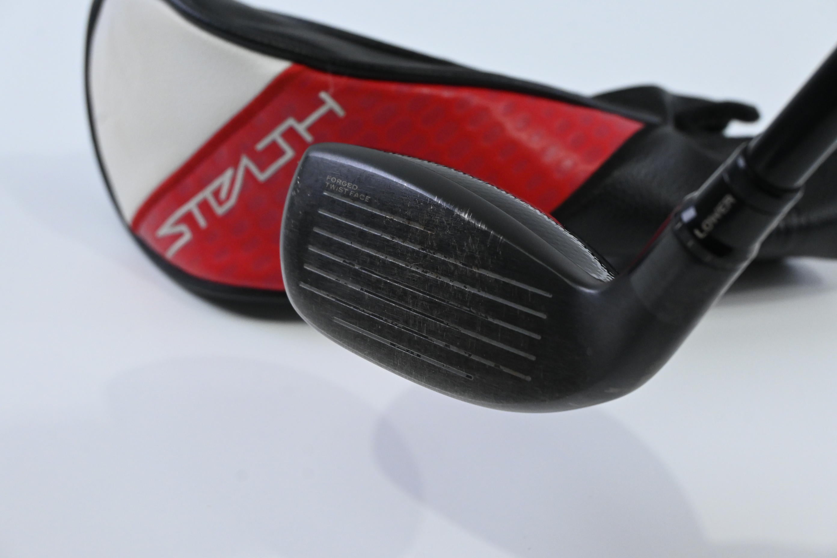 Taylormade Stealth 2 Plus #4 Hybrid / 22 Degree / Regular Flex Kai'li Red 75