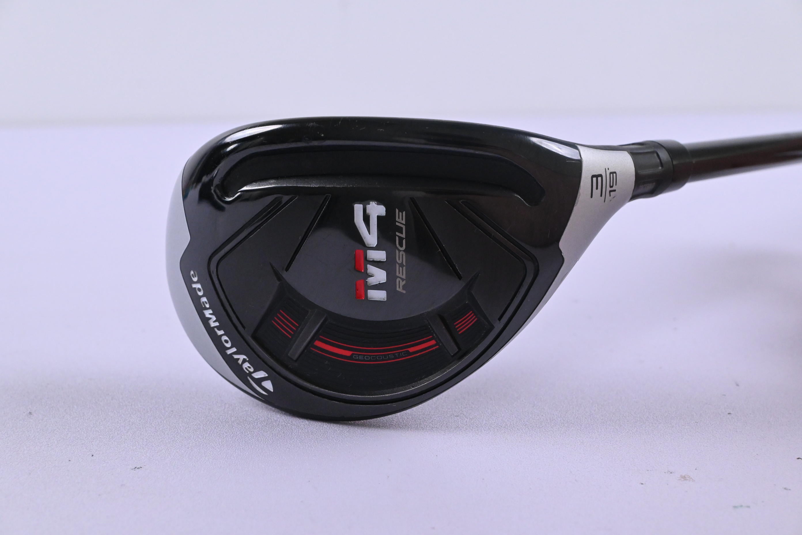 Taylormade M4 #3 Hybrid / 19 Degree / Regular Flex Fujikura Atmos Red 6 Shaft