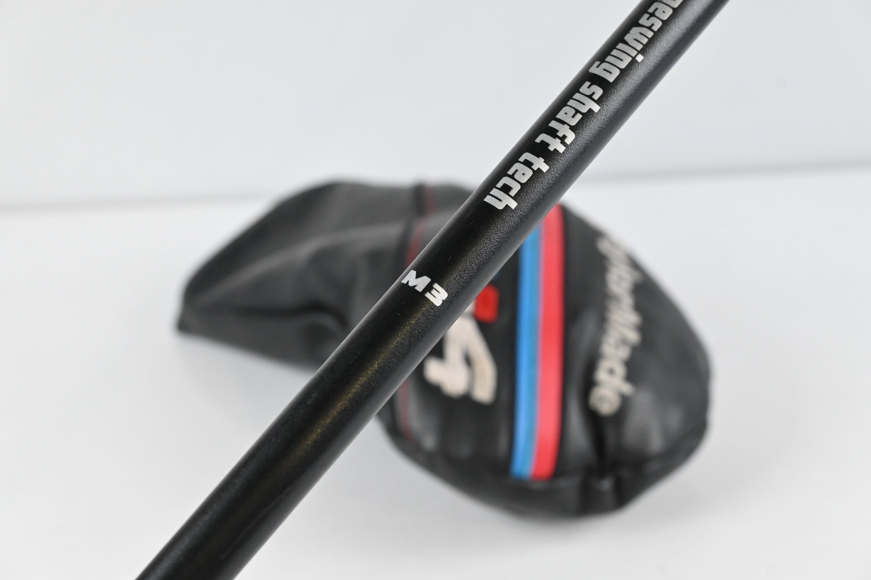 Left Hand Taylormade M4 Driver / 10.5 Degree / Regular Flex UST Mamiya One