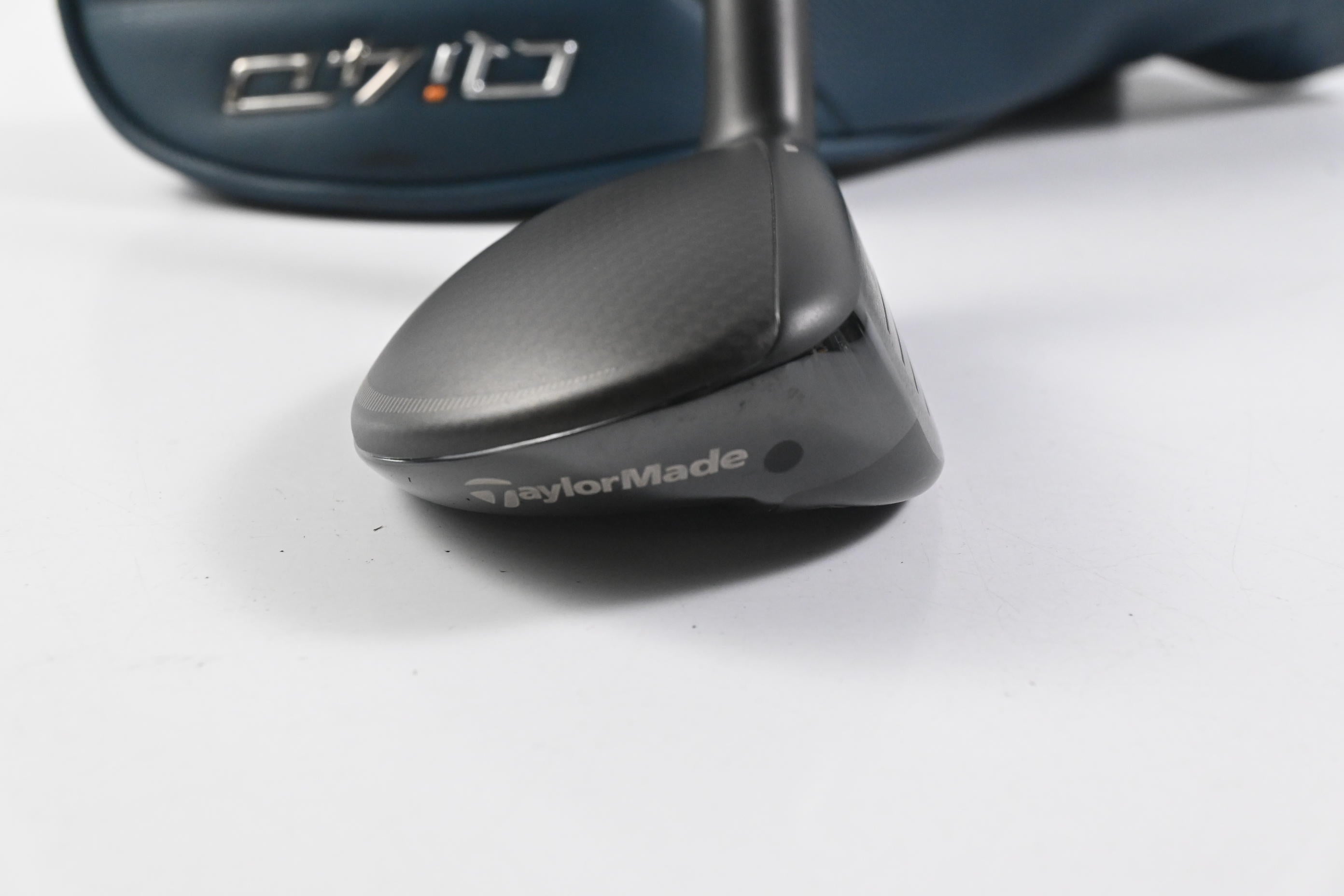 Taylormade Qi4D #4 Hybrid / 22 Degree / Stiff Flex Aldila NVS Orange 85 Shaft