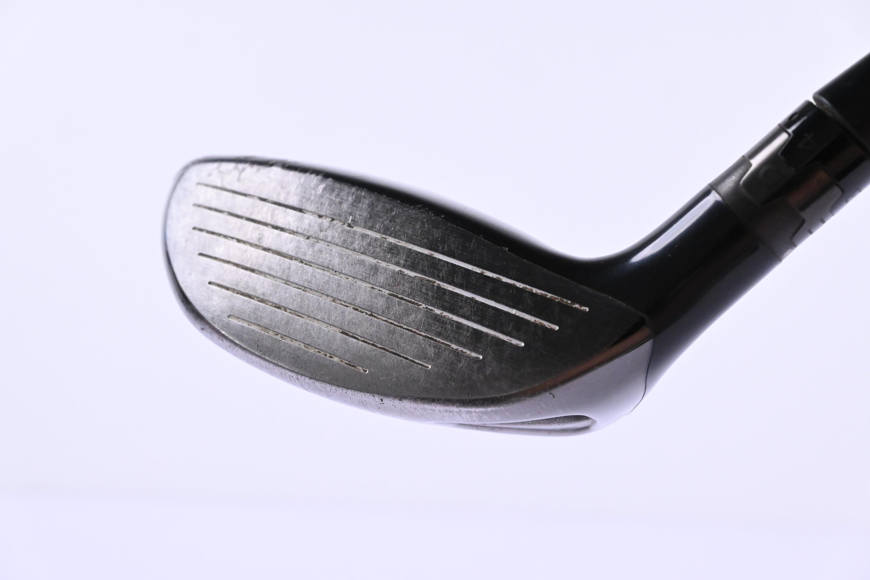 Titleist 910 F #3 Wood / 15 Degree / Regular Flex Diamana 'Ilima 71 Shaft