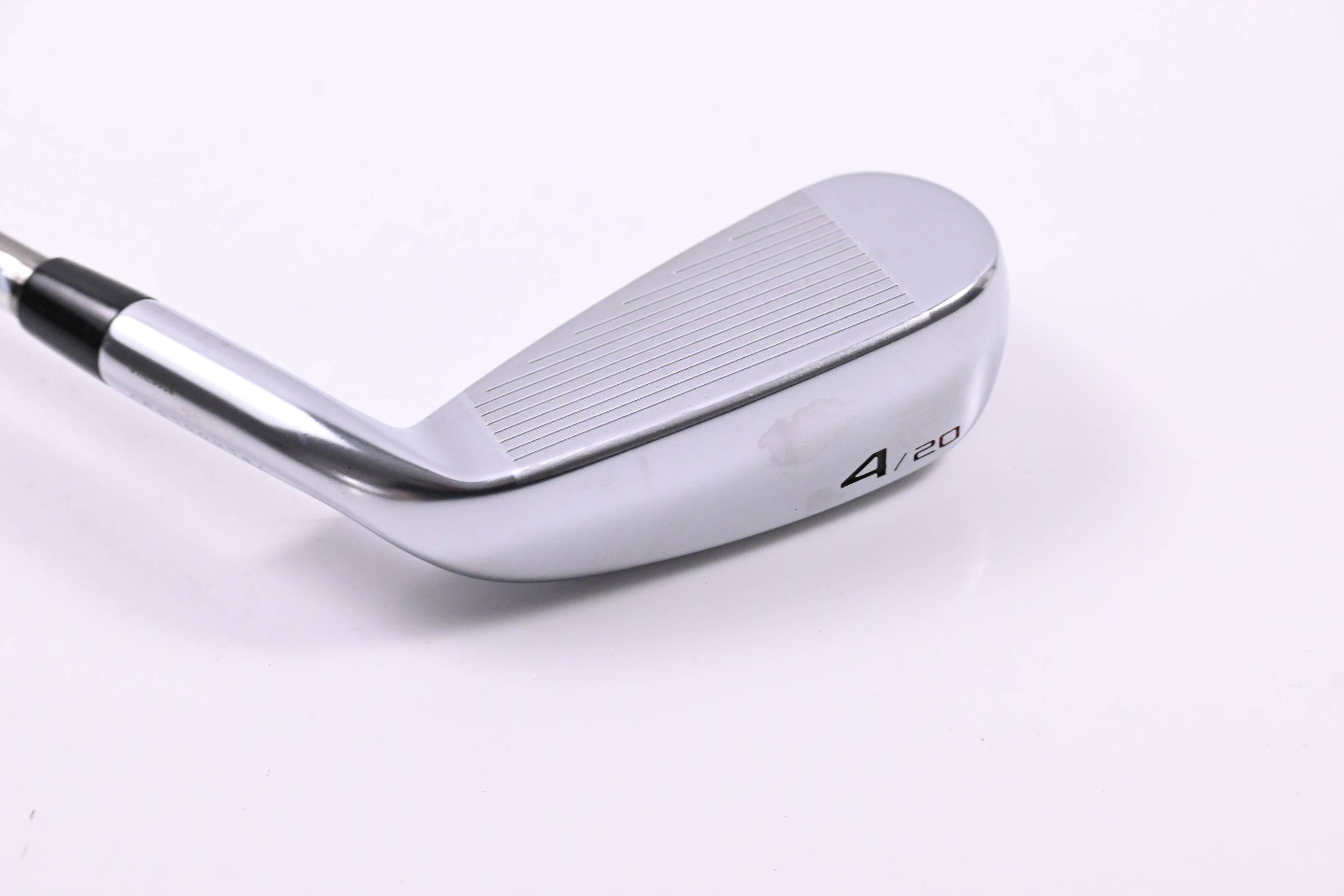 Left Hand Cleveland Launcher UHX #4 Iron / 20 Degree / Regular Flex UST Recoil 95 Shaft
