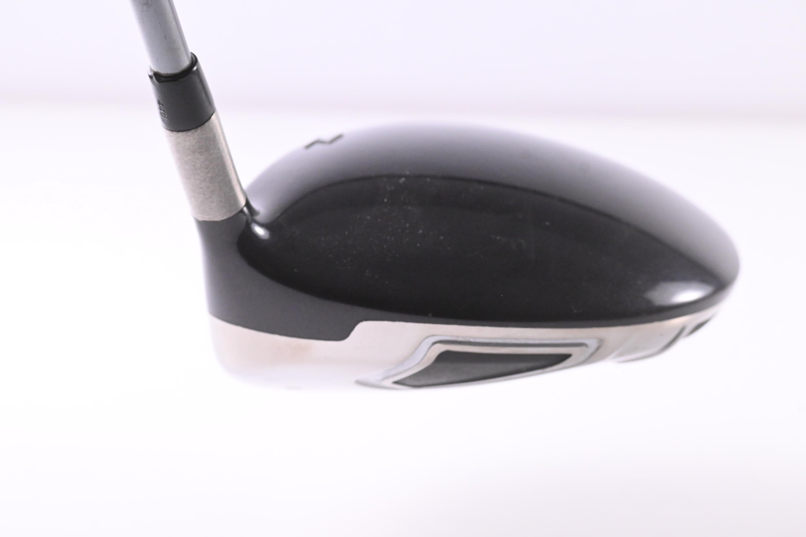 Titleist 909 D2 Driver / 9.5 Degree / Regular Flex Diamana 65 Shaft