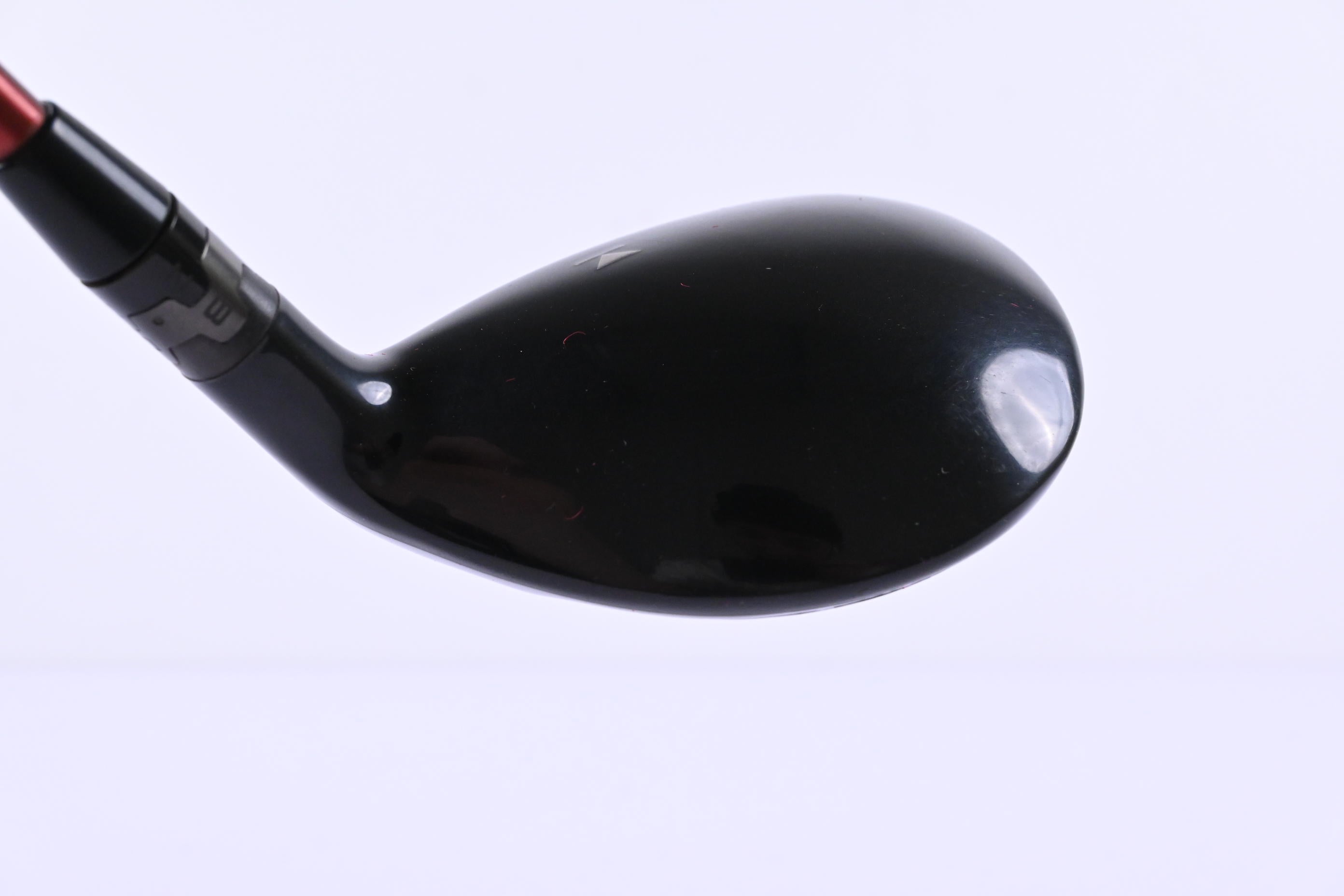 Titleist 910 F #3 Wood / 15 Degree / Regular Flex Diamana 'Ilima 71 Shaft