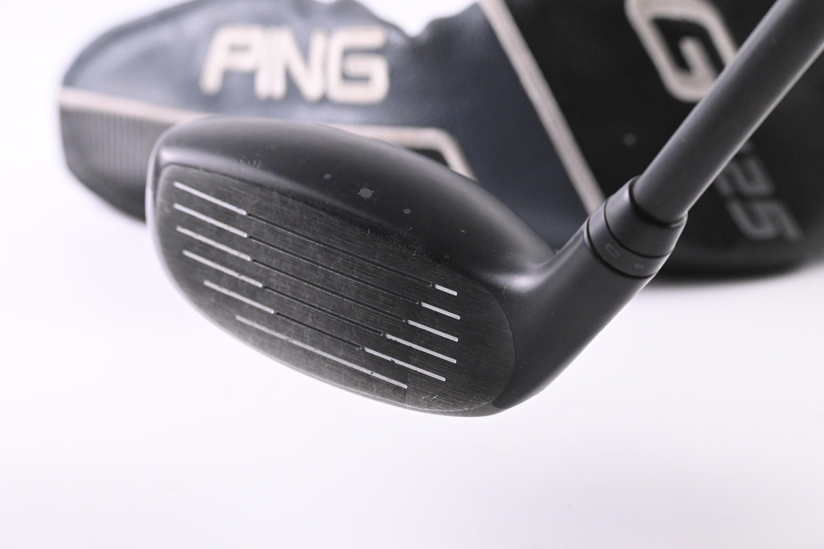 Ping G425 #4 Hybrid / 22 Degree / Stiff Flex Ping Alta CB Black 70 Shaft