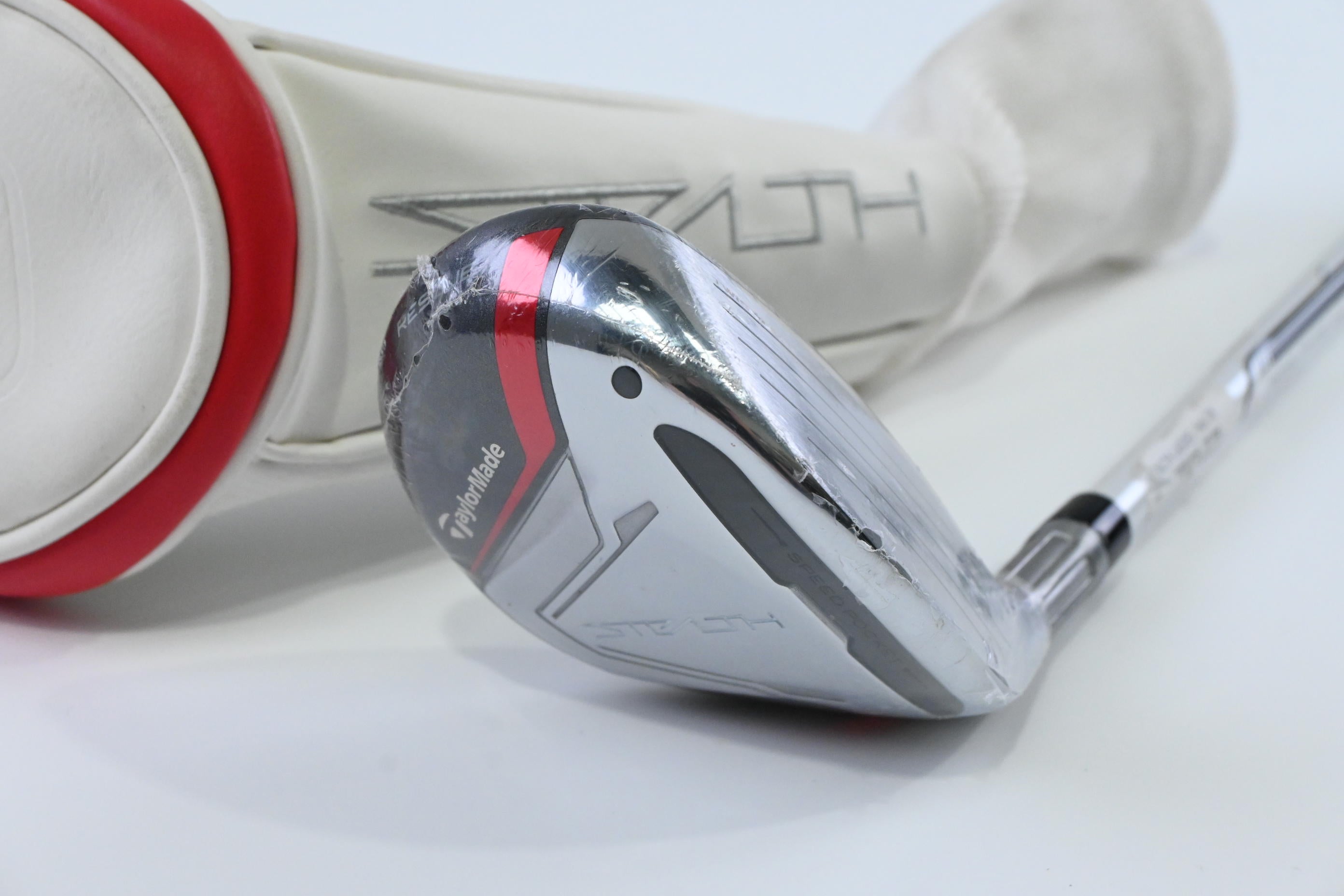 Ladies Taylormade Stealth #6 Hybrid / 28 Degree / Ladies Flex Aldila Ascent 45