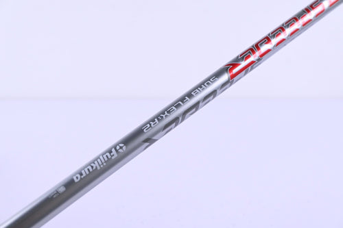 Titleist GT2 #4 Hybrid / 21 Degree / Senior Flex Fujikura Air Speeder 50 Shaft