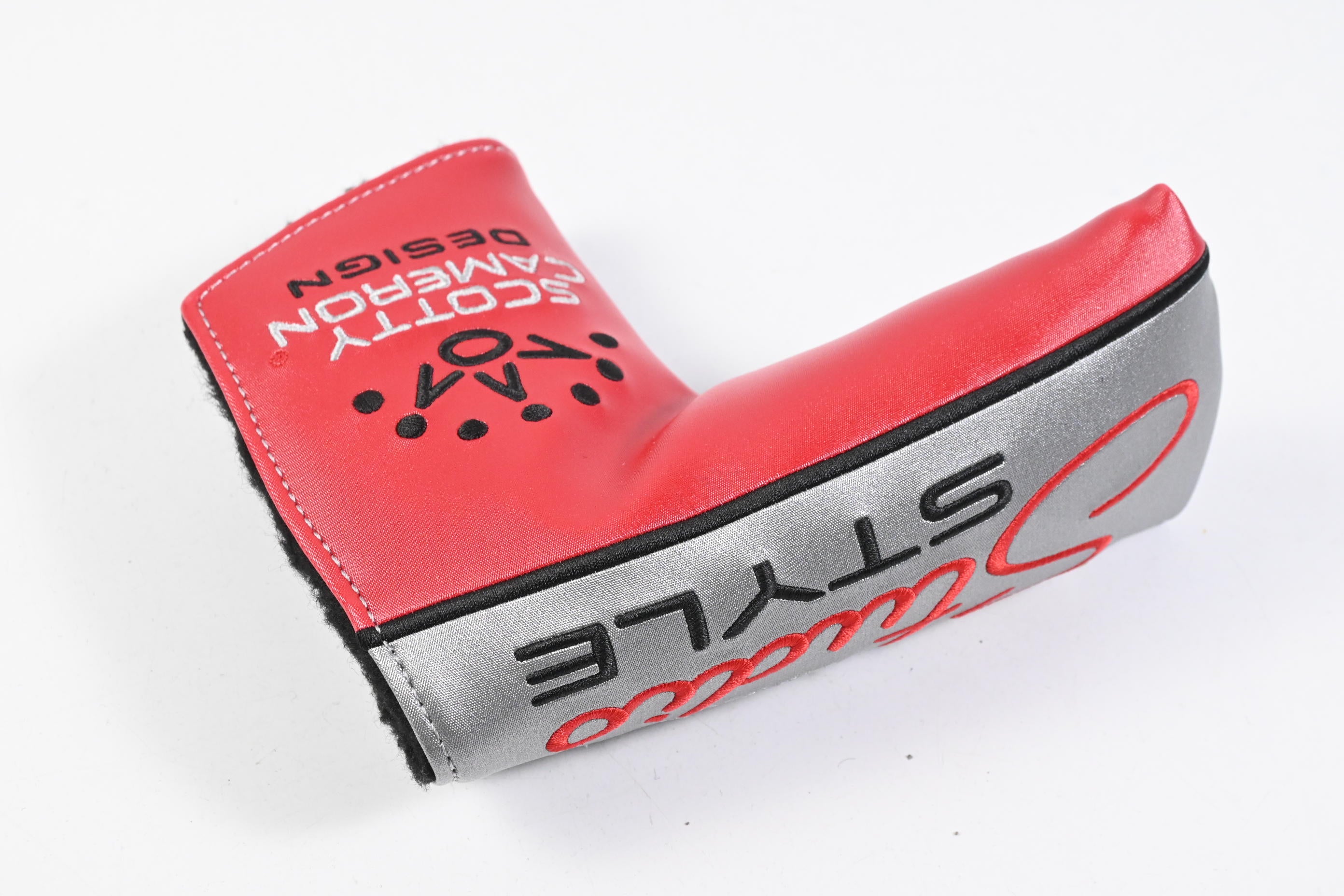 Scotty Cameron 2025 Studio Style Newport Putter / 34 Inch