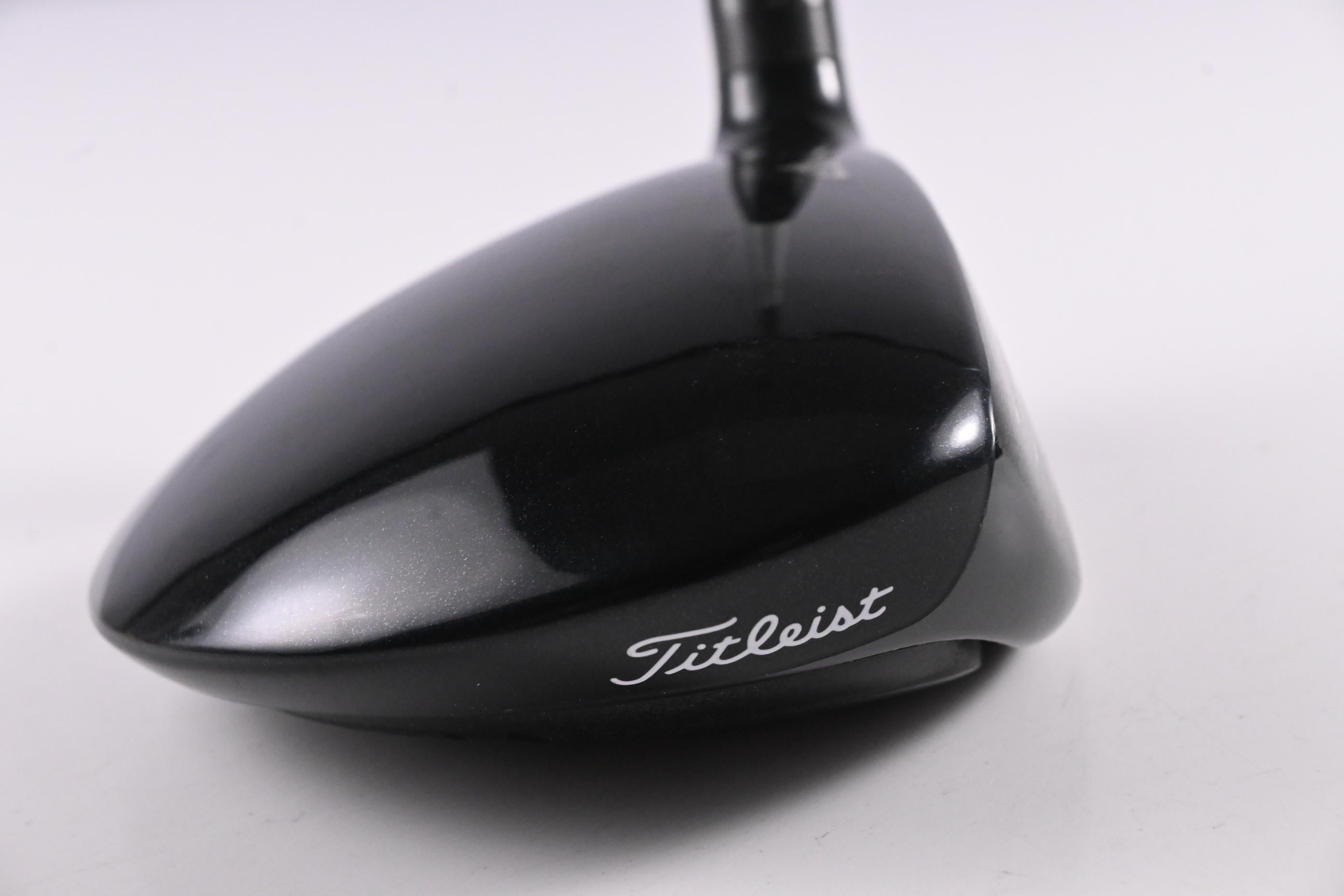 Titleist 915 F #3 Wood / 16.5 Degree / Stiff Flex Diamana Blue S+ 70 Shaft