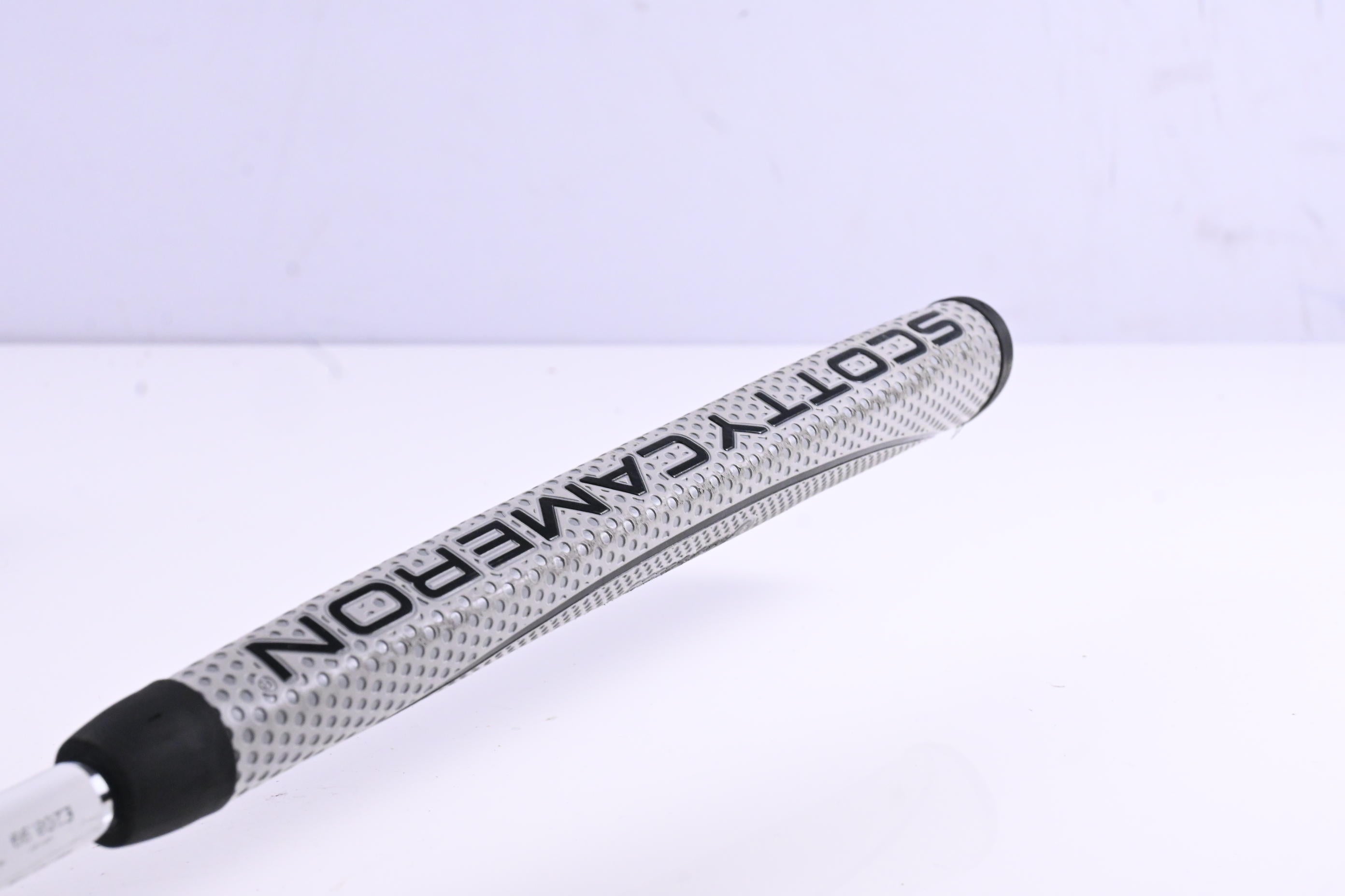 Left Hand Scotty Cameron Select Newport 2 2018 Putter / 35 Inch