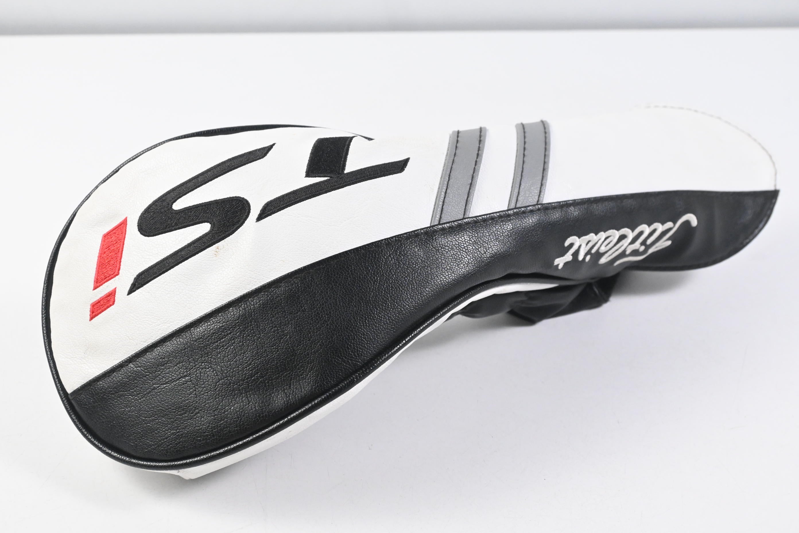 Titleist TSi3 Driver / 9 Degree / Regular Flex Diamana S+ Blue 60 Shaft