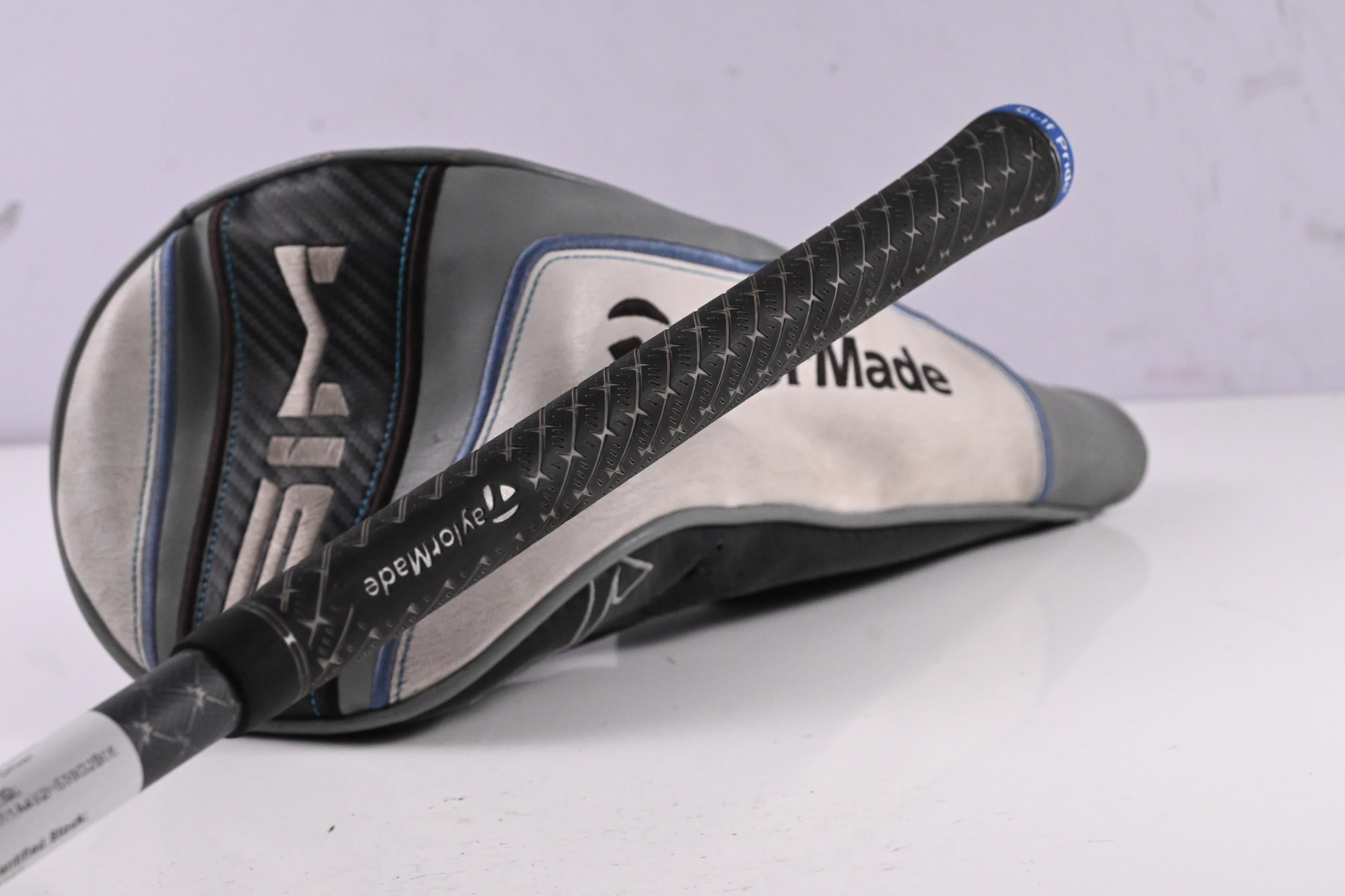 Taylormade SIM Max Driver / 9 Degree / Stiff Flex Tensei AV Limited  Blue 65