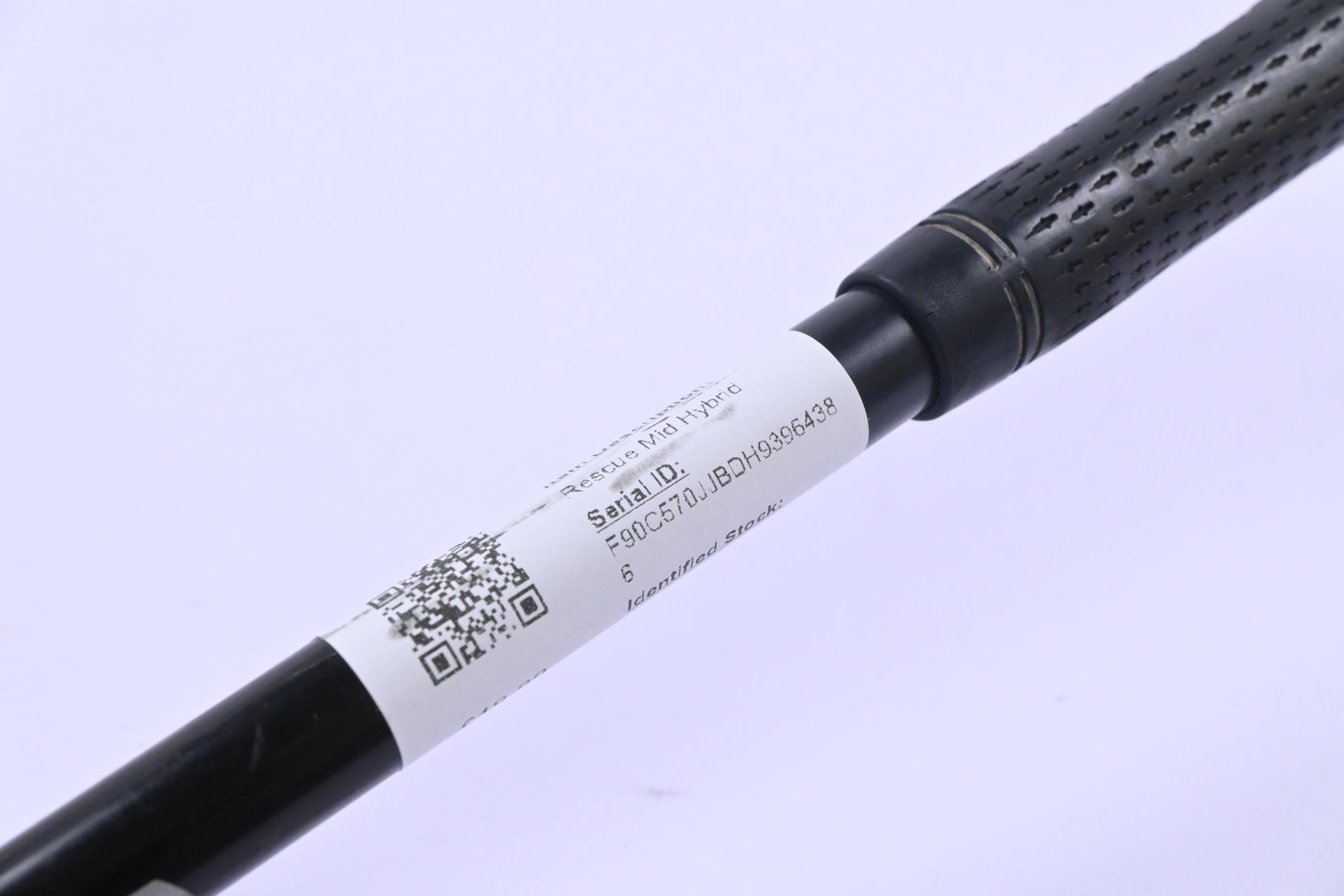 Taylormade Rescue Mid #4 Hybrid / 22 Degree / Regular Flex Ultralite Shaft