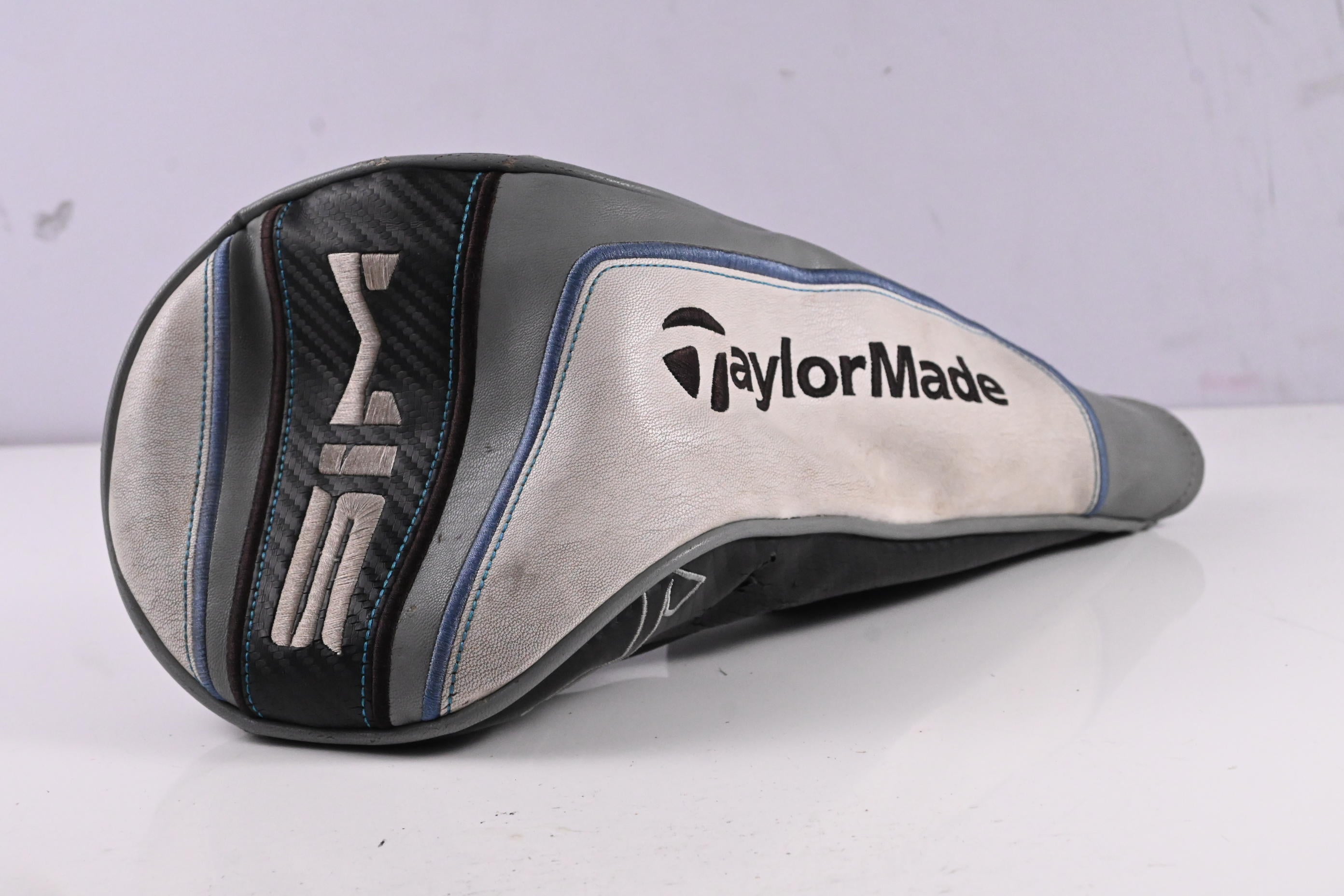 Taylormade SIM Max Driver / 9 Degree / Stiff Flex Tensei AV Limited  Blue 65