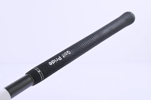 Titleist 909 F3 #3 Wood / 15 Degree / Regular Flex Matrix Studio 94 Shaft