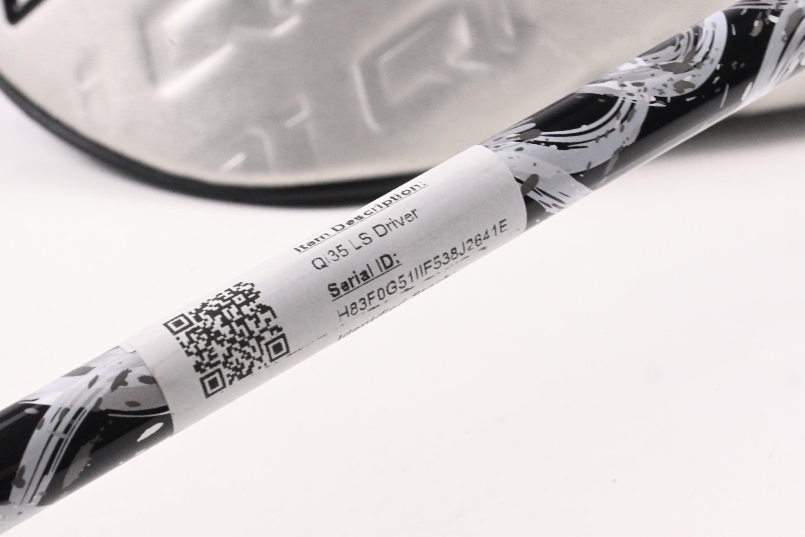 Taylormade Qi35 LS Driver / 9 Degree / X-Flex Kai'li White 70 Shaft