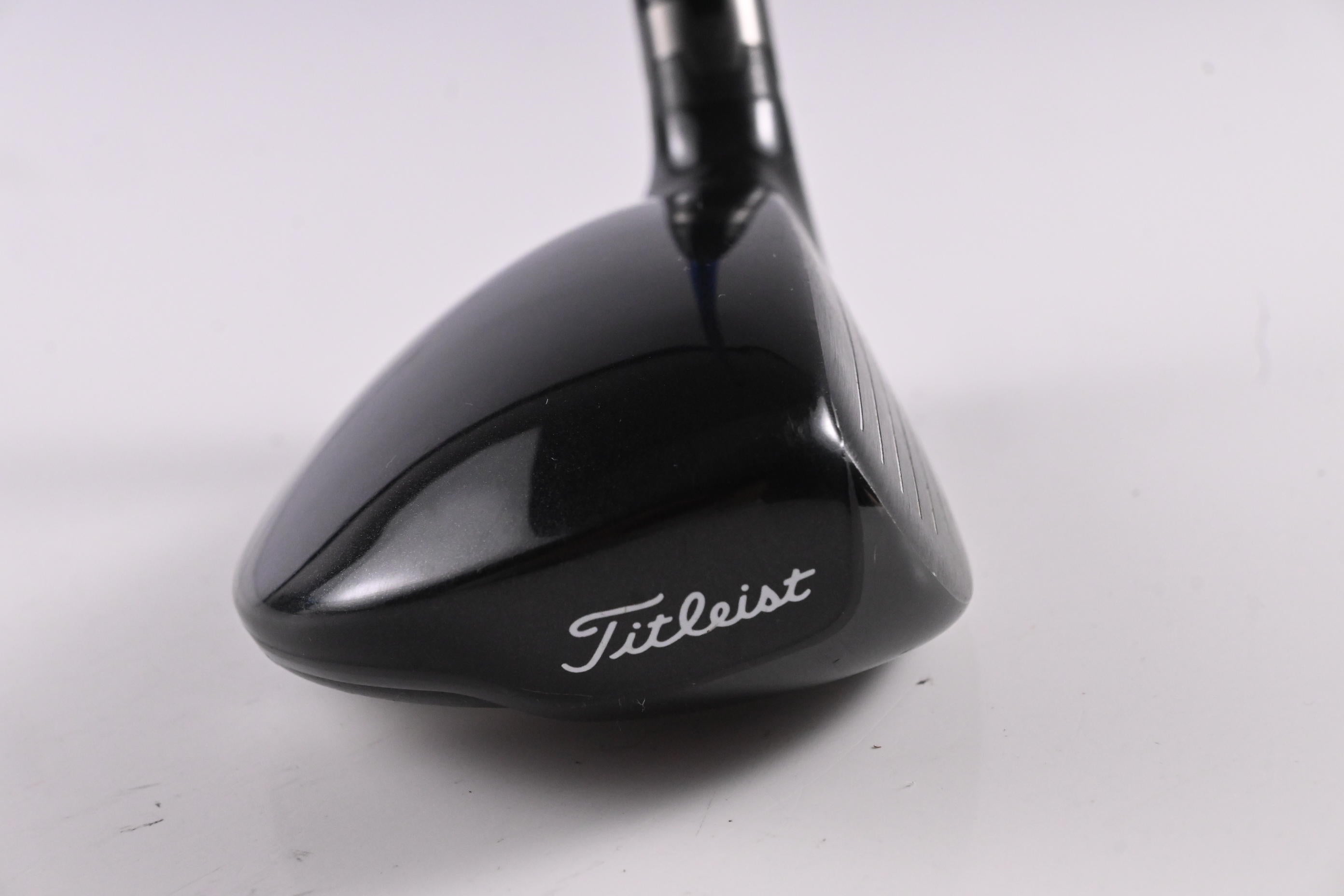 Titleist 913H #3 Hybrid / 21 Degree / Stiff Flex Diamana S+ 82 Shaft