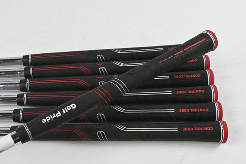 Mizuno Pro 225 Irons / 5-PW / Regular Flex Dynamic Gold 105 R300 Shafts