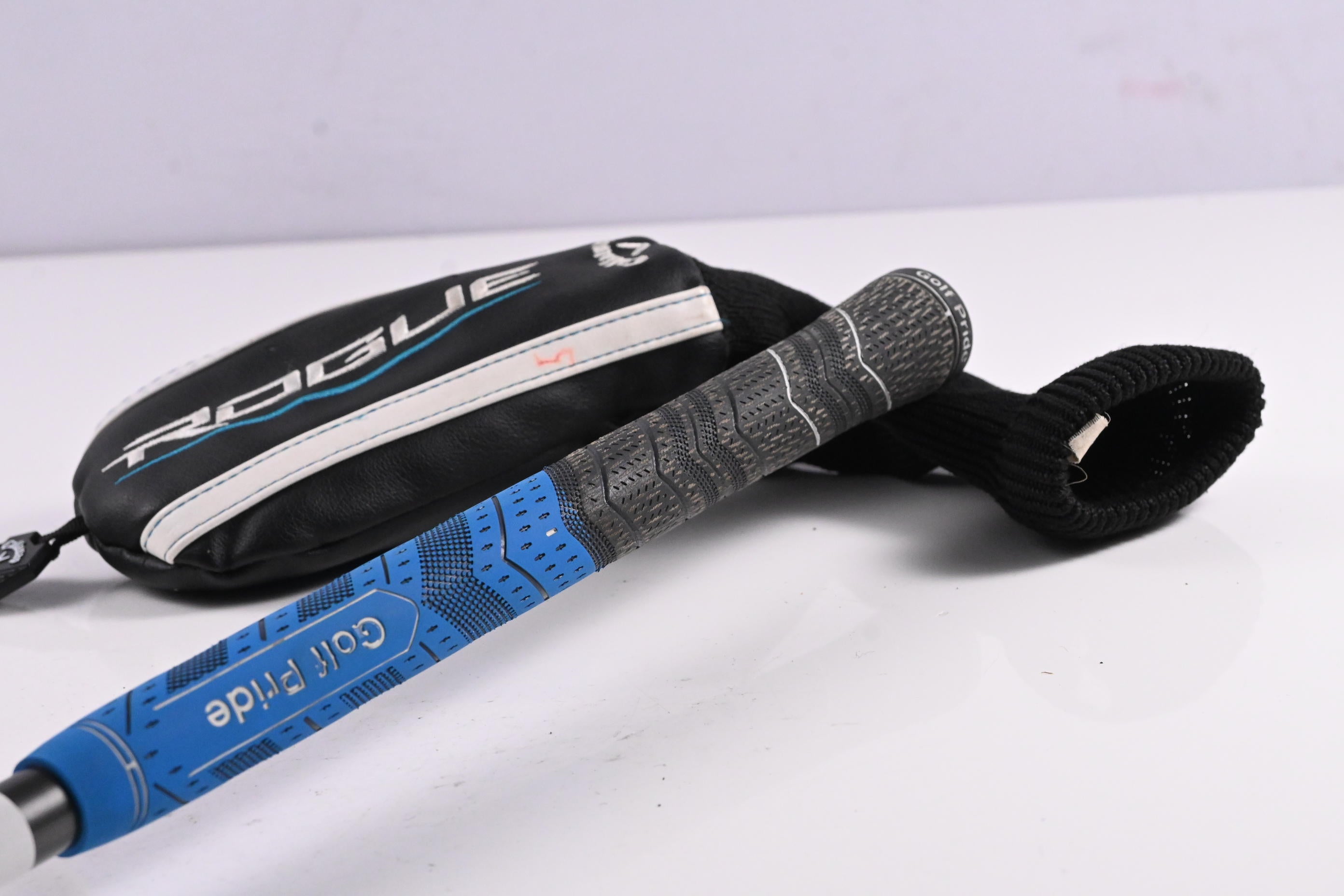 Callaway Rogue #5 Hybrid / 24 Degree / Senior Flex Aldila Synergy 60 Shaft