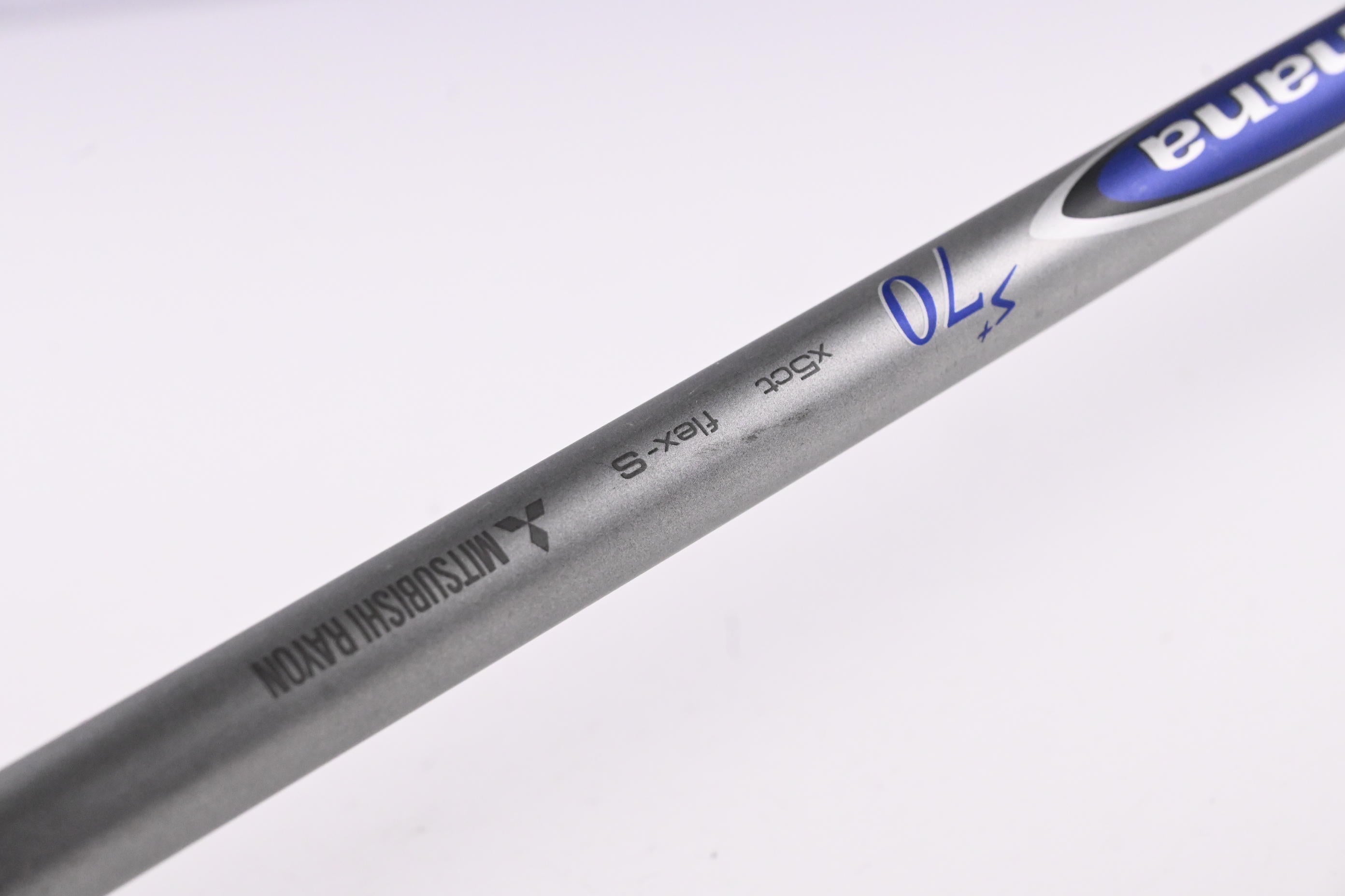 Titleist 915 F #3 Wood / 16.5 Degree / Stiff Flex Diamana Blue S+ 70 Shaft
