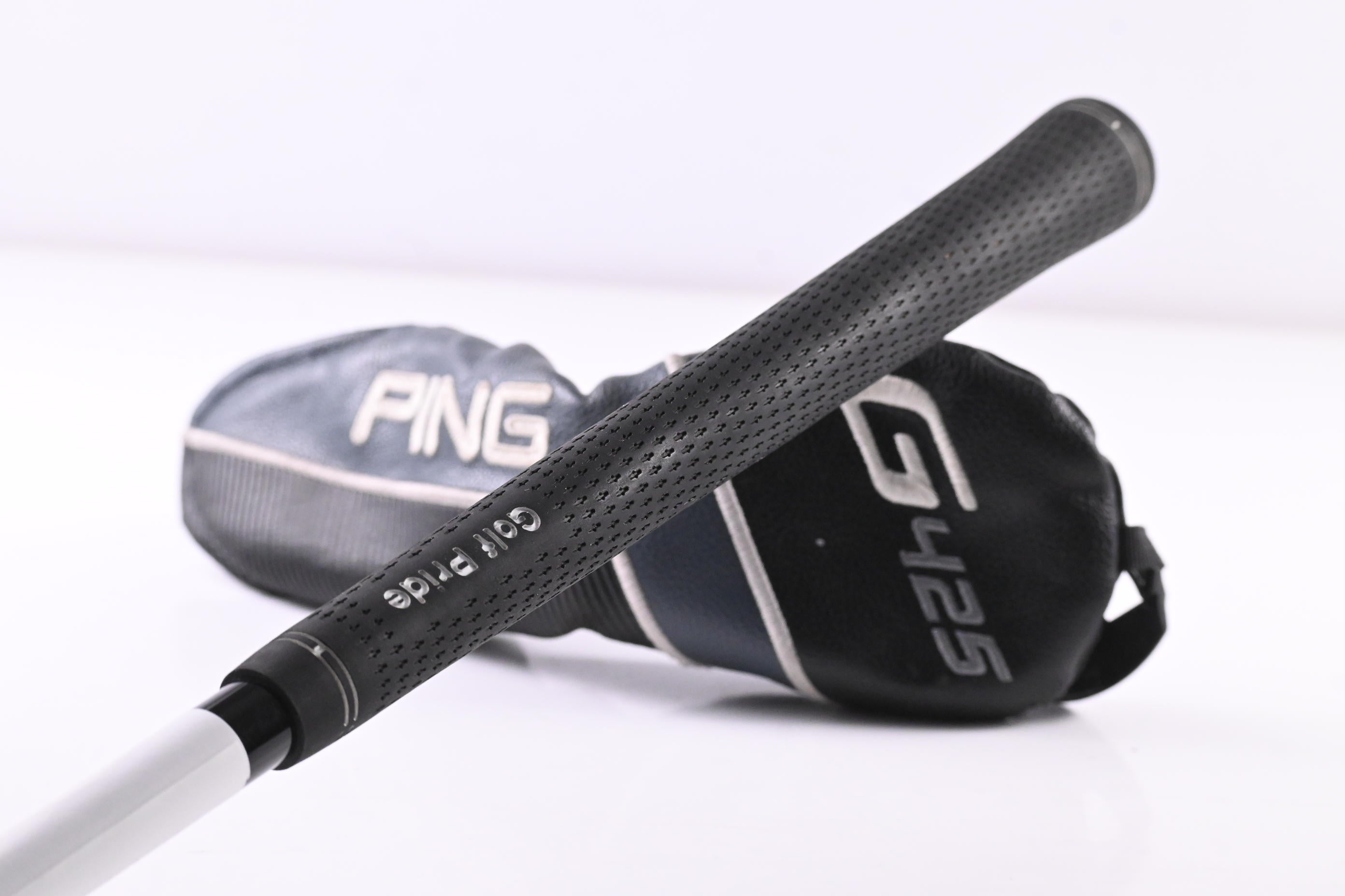 Ping G425 #4 Hybrid / 22 Degree / Stiff Flex Ping Alta CB Black 70 Shaft