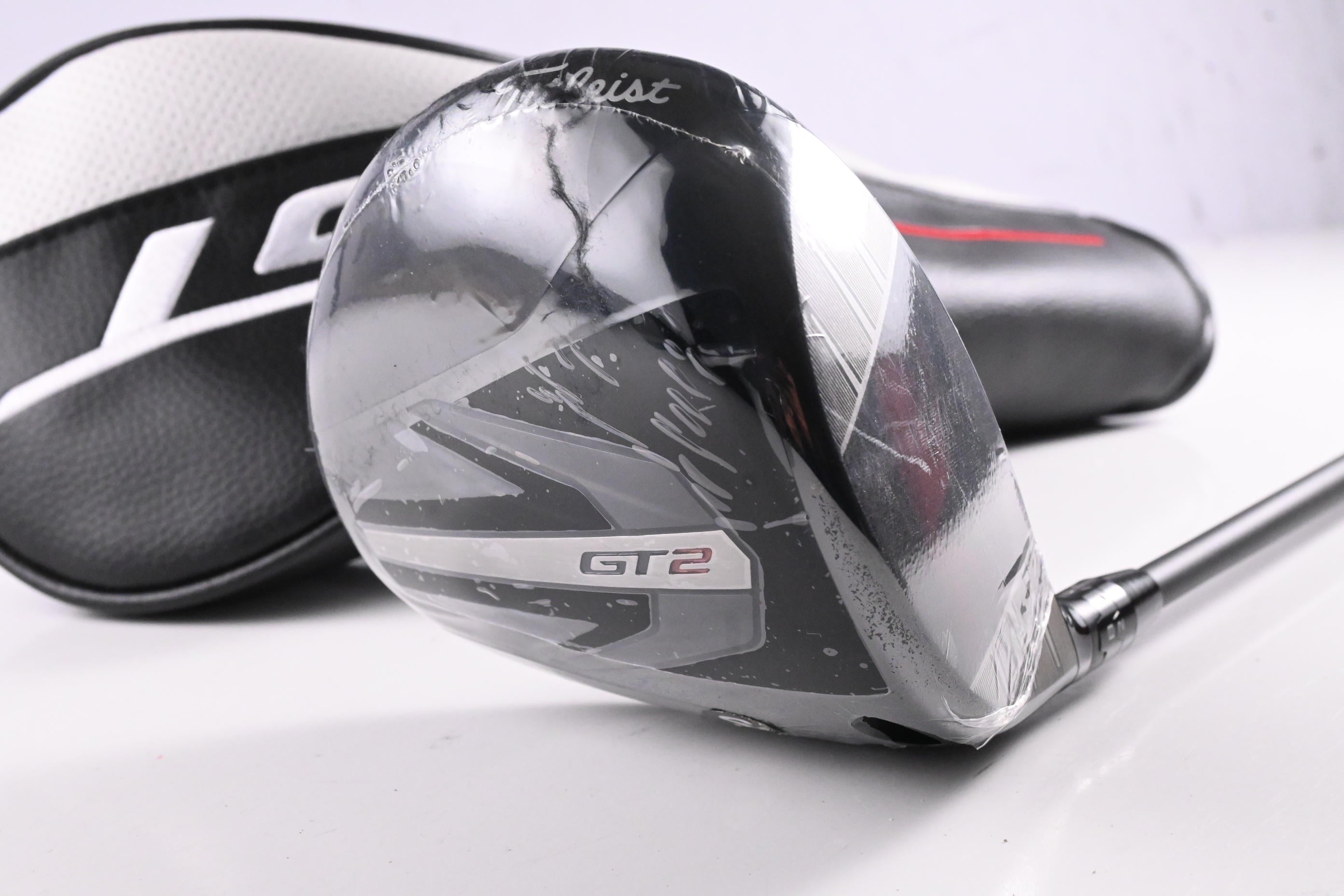 Titleist GT2 Driver / 10 degree / Stiff Flex HZRDUS Gen5 Black 60 Shaft
