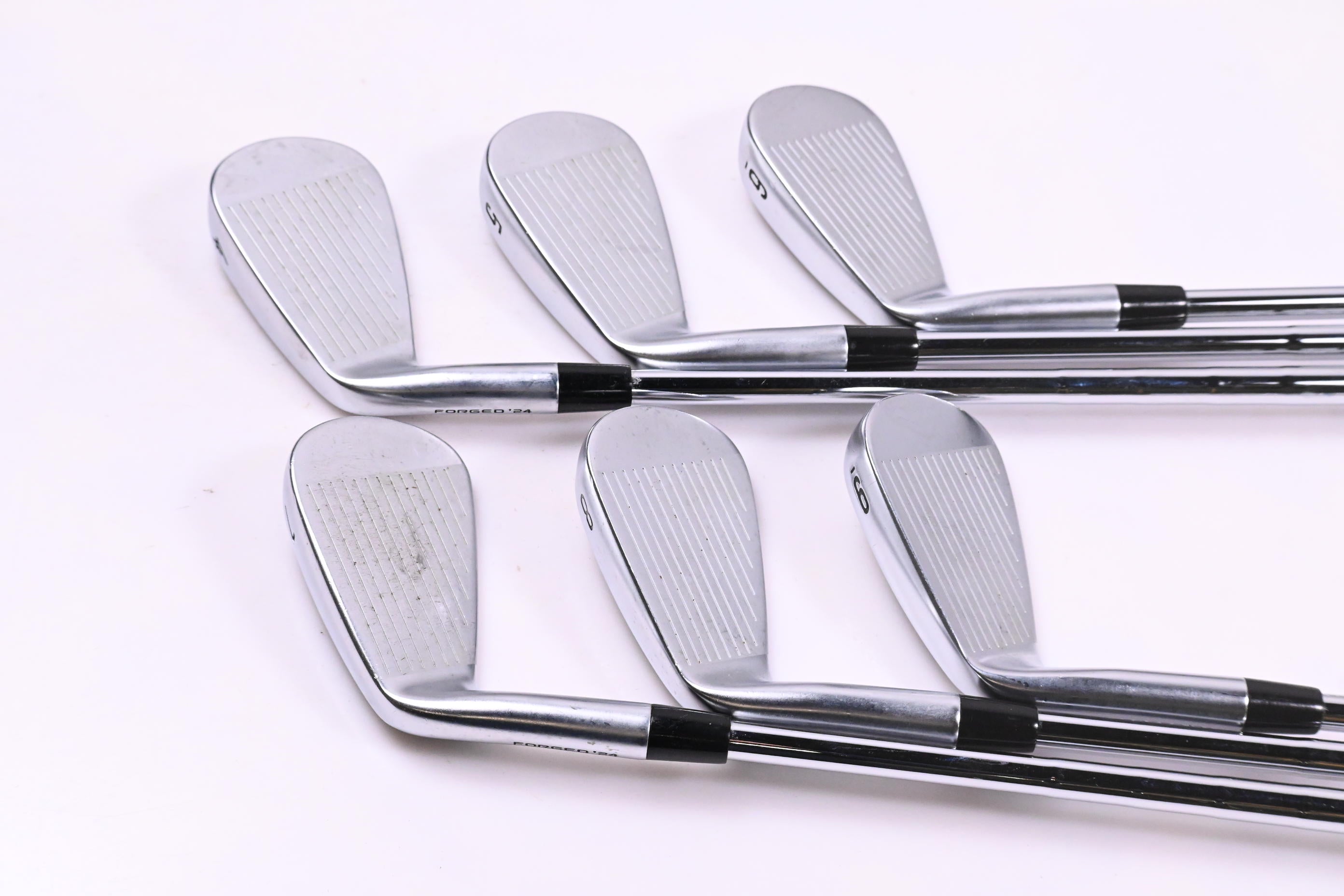 Callaway Apex Pro 24 Irons / 4-9i / X-Flex N.S.Pro Modus³ Tour 130 Shafts