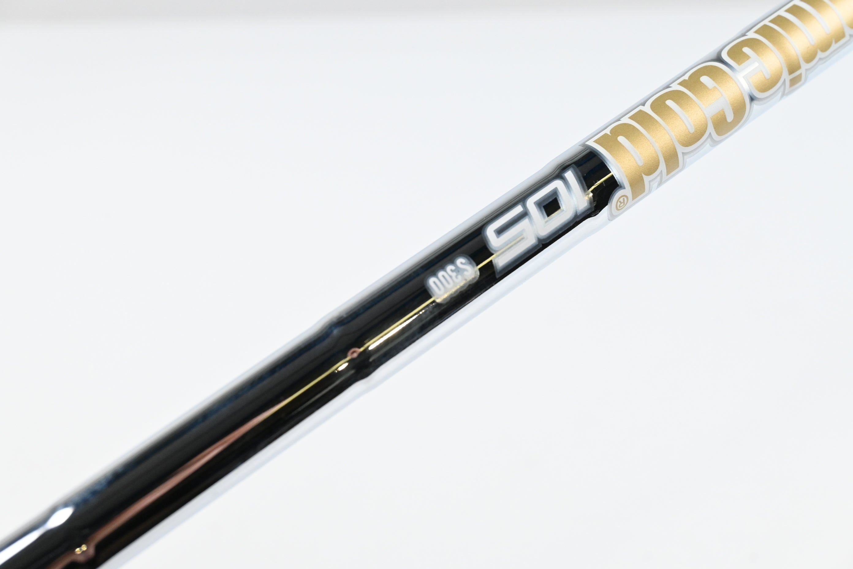 Ping G425 Gap Wedge / 52 Degree / Stiff Flex Dynamic Gold 105 S300 Shaft