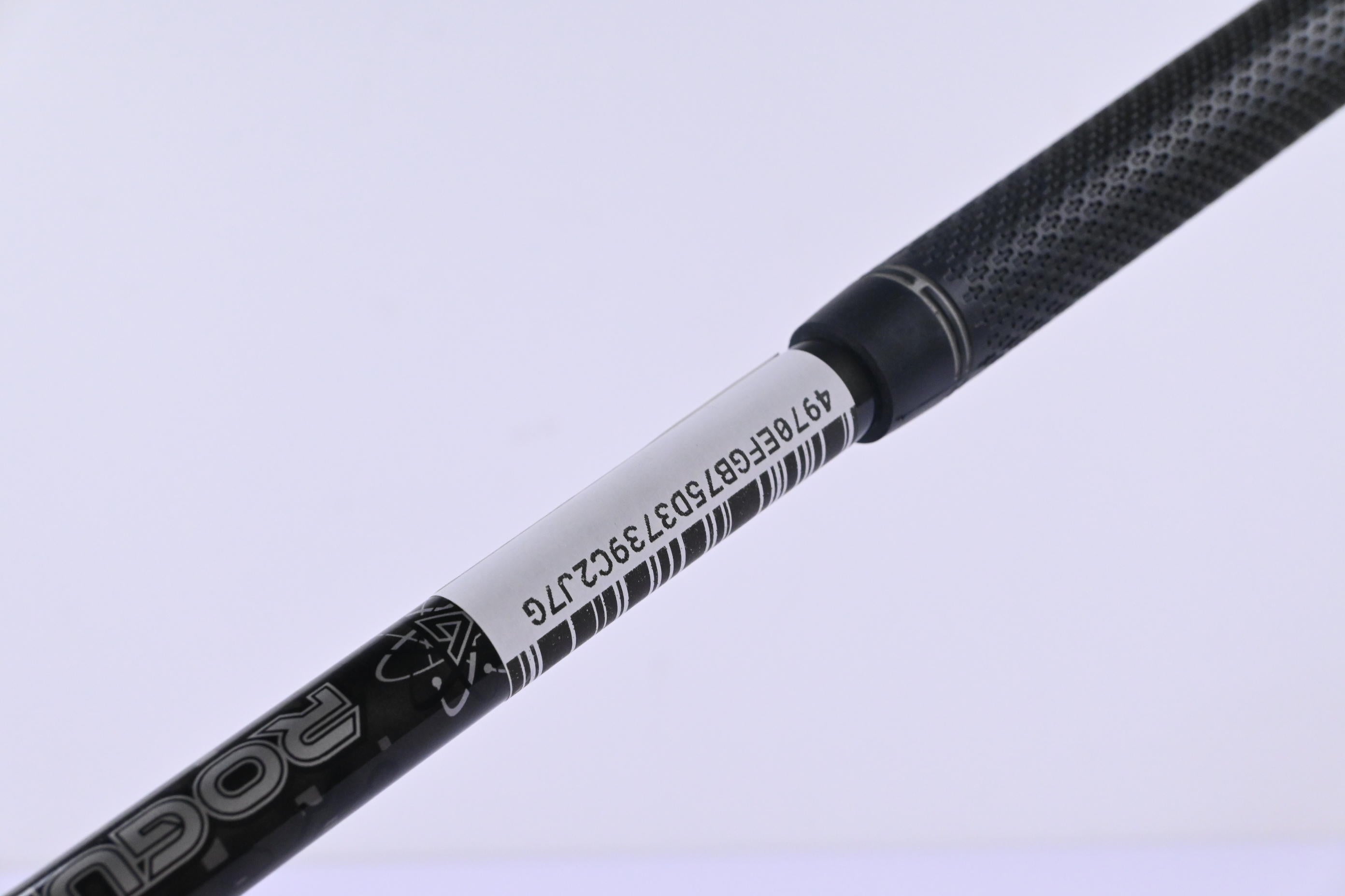 Titleist 915H #2 Hybrid / 18 Degree / Stiff Flex Aldila Rogue 95 MSI Shaft